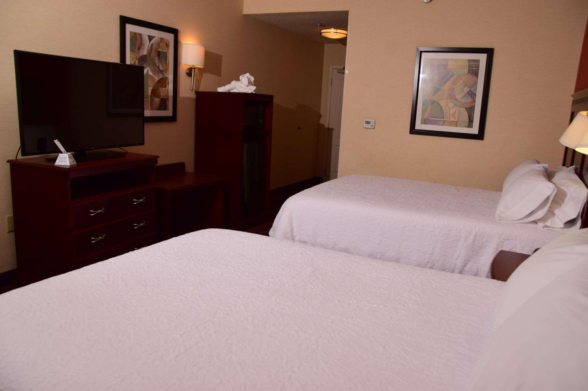 Room with Two Queen Beds - Non-Smoking