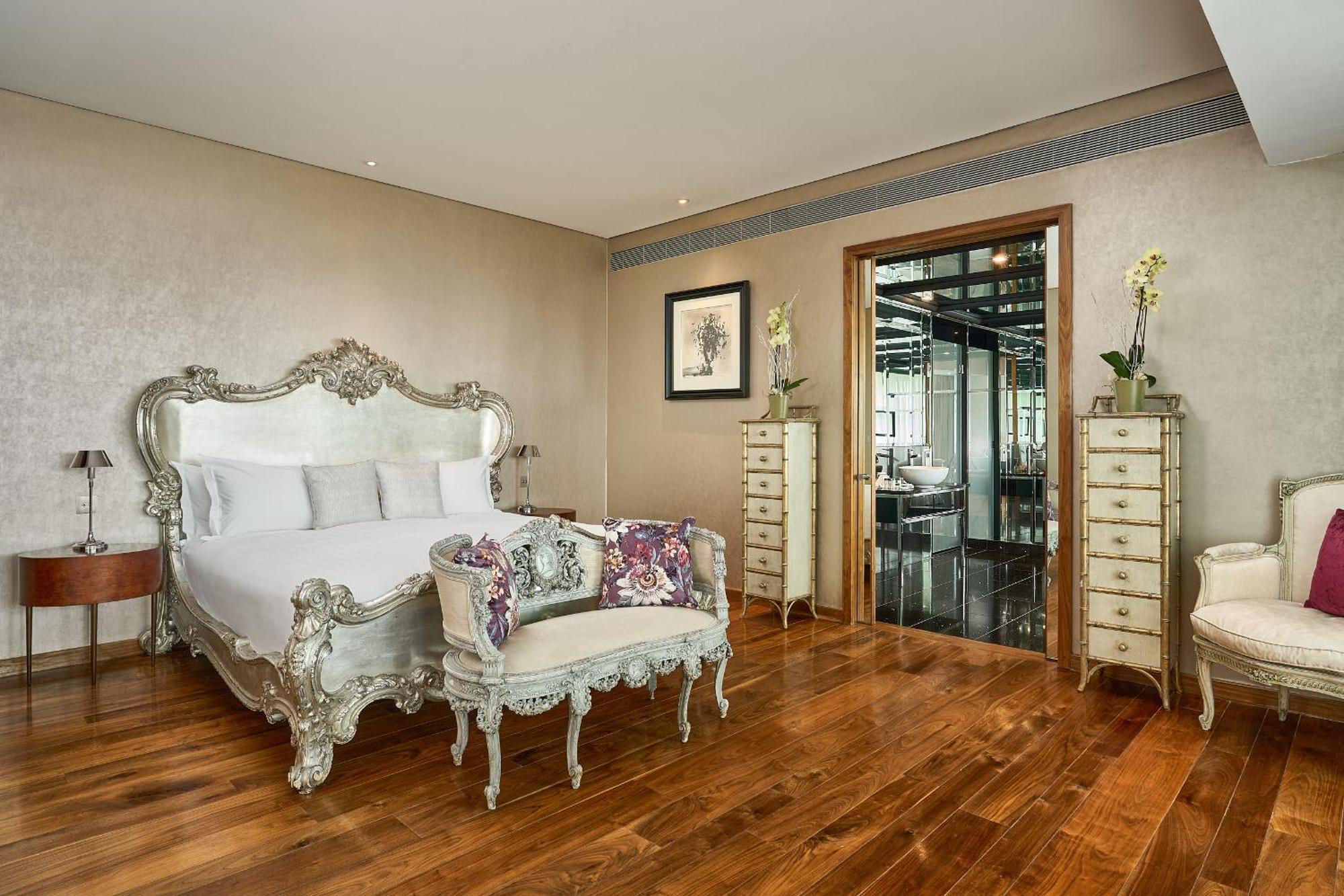 Suite View,1563275224:JPEG