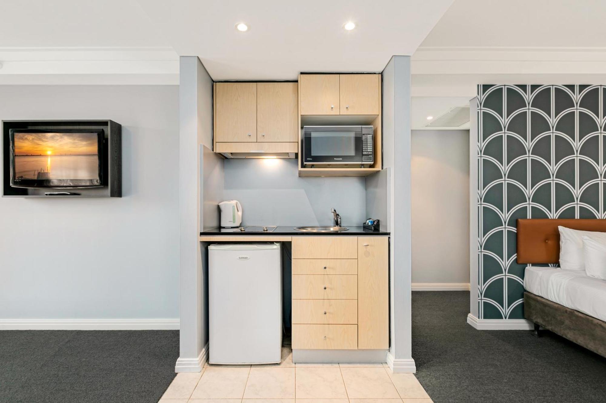 Open-Plan Family Suite Two Queen Beds