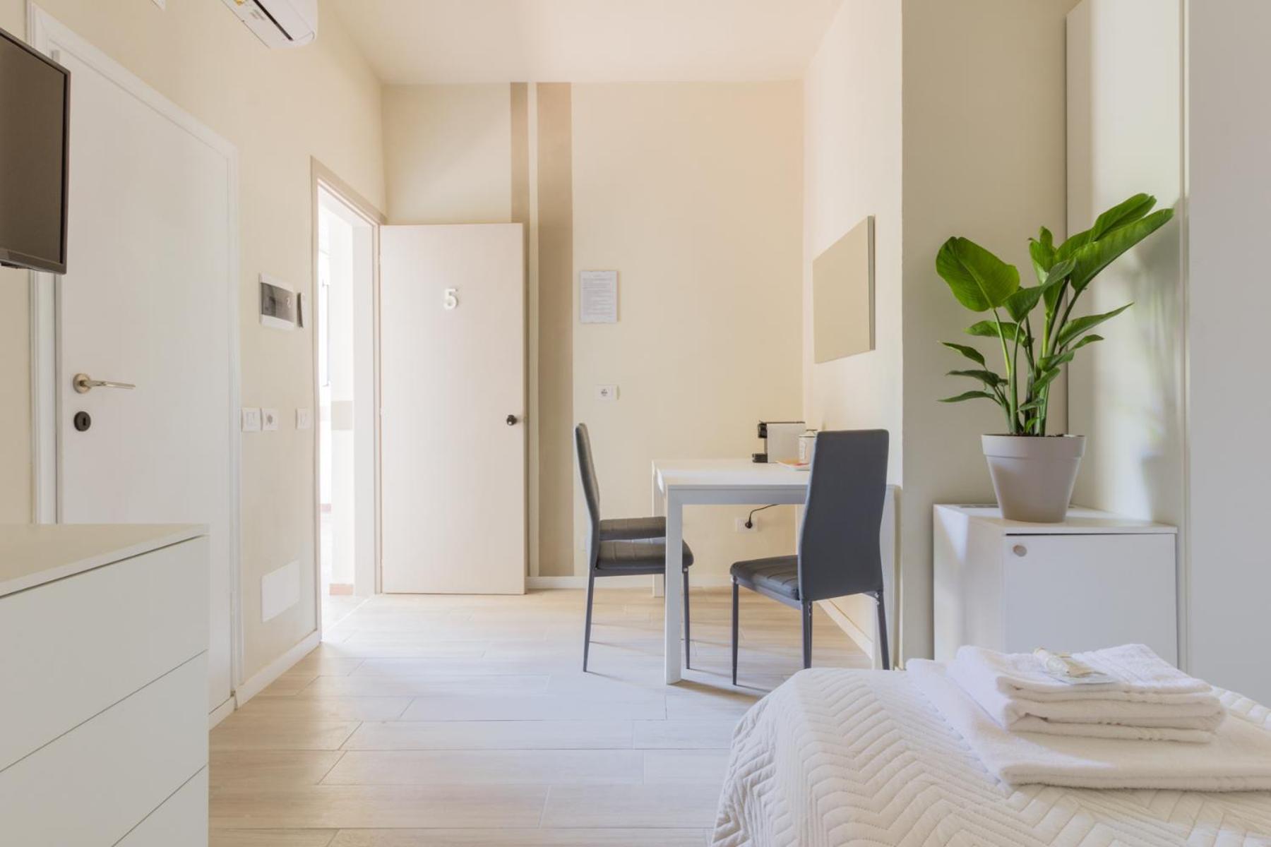 Comfort Triple Room
