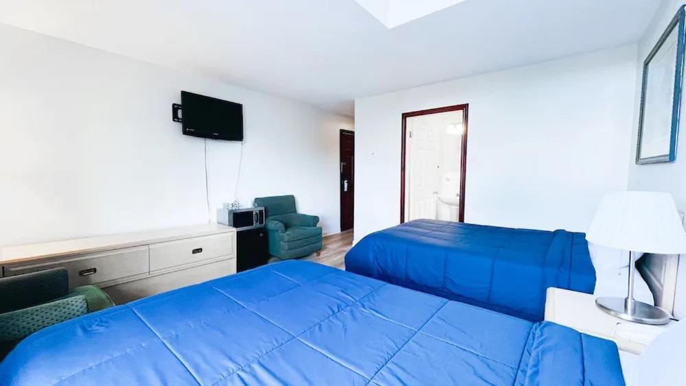 Deluxe Two Double Bed Room,1586108501:JPEG