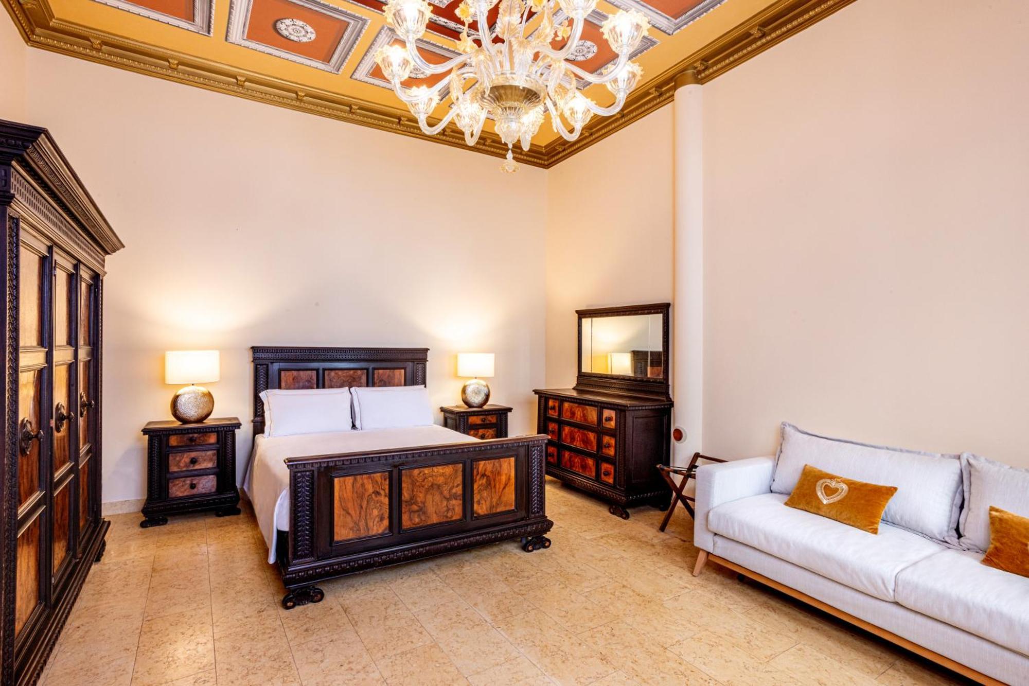 Deluxe Double Room Extra Bed