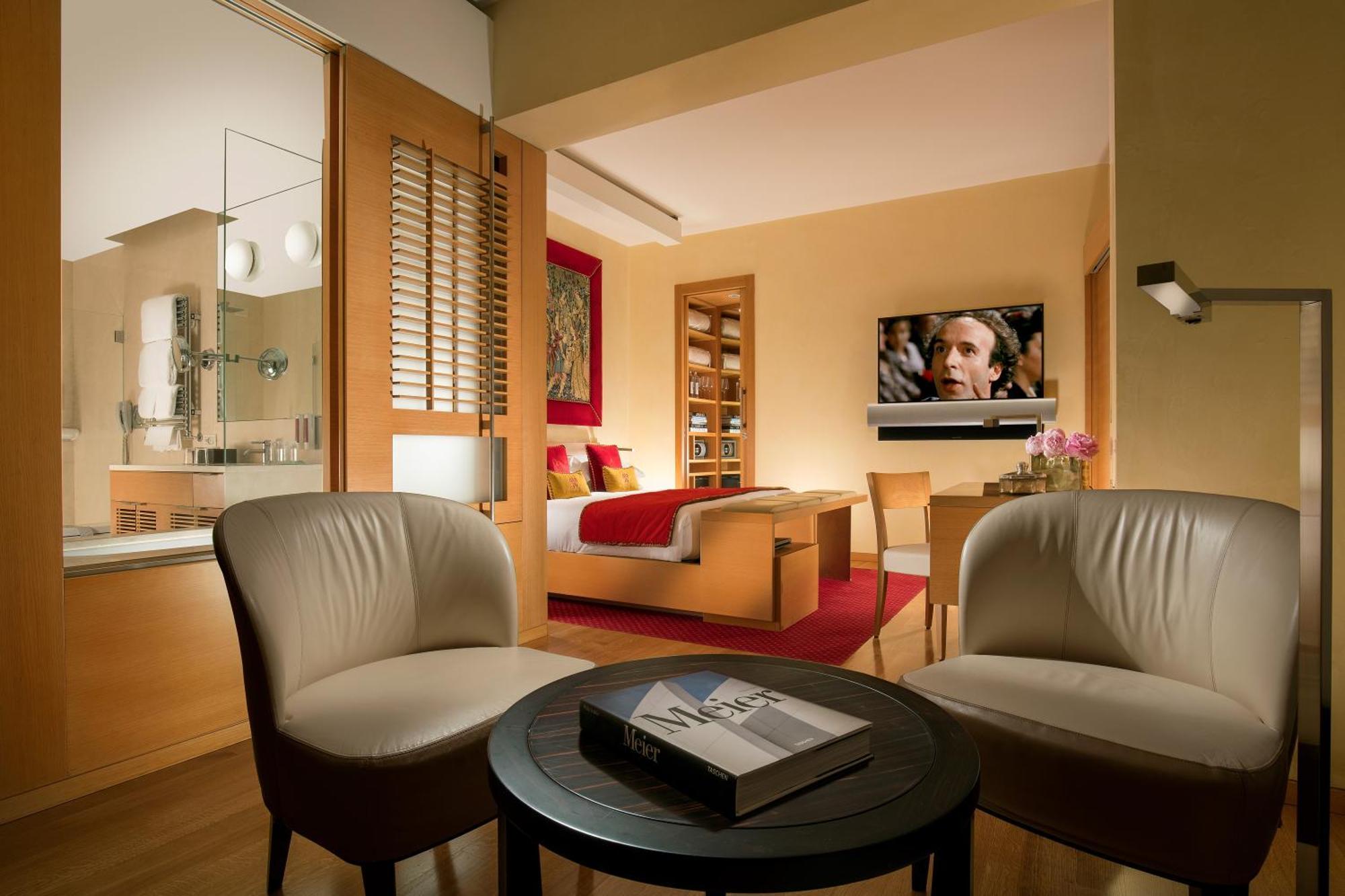 Richard Meier Executive Suite,1433548288:JPEG