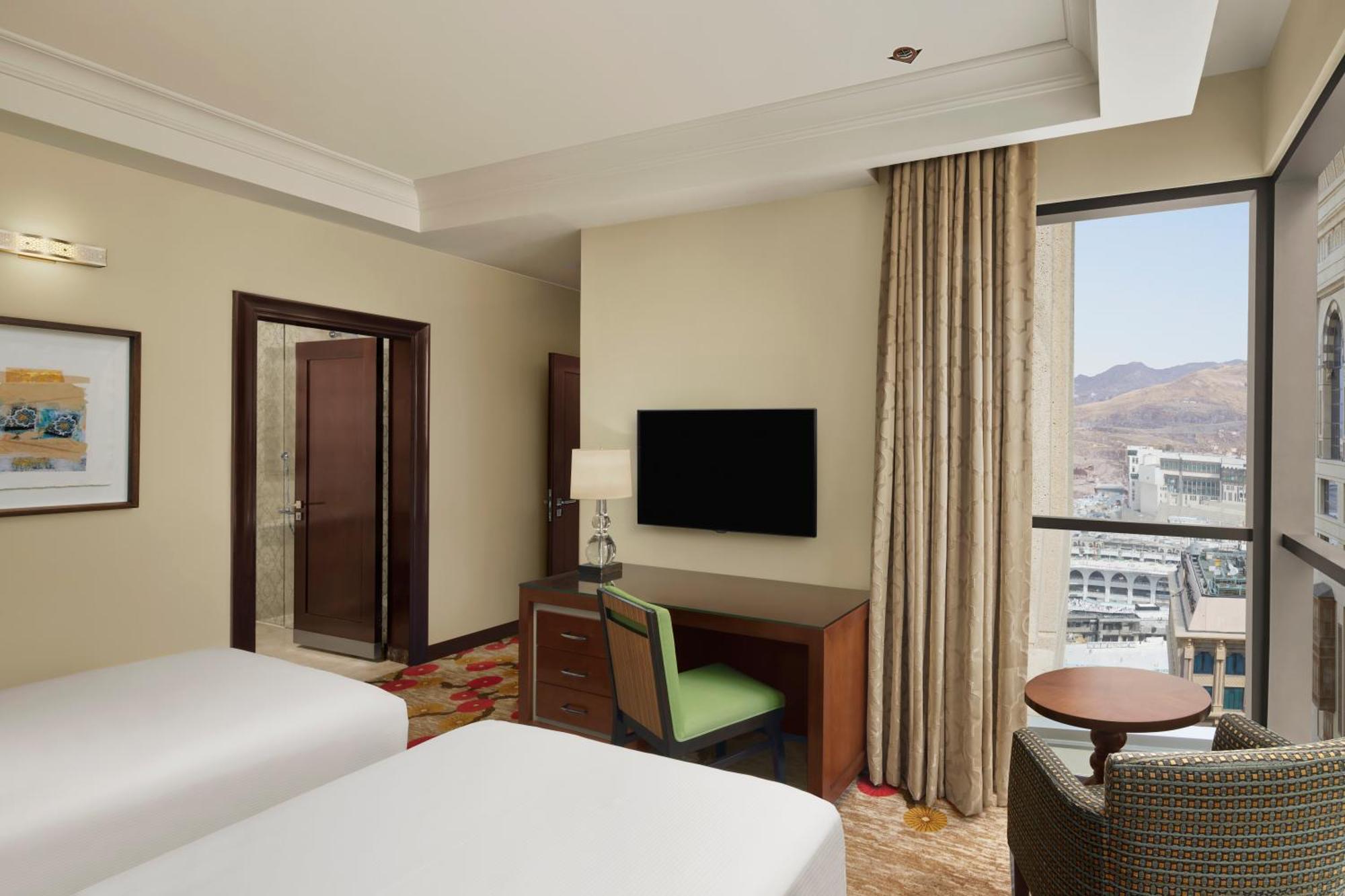 Two-Bedroom Family Suite with Partial Kaaba View,1587522642:JPEG