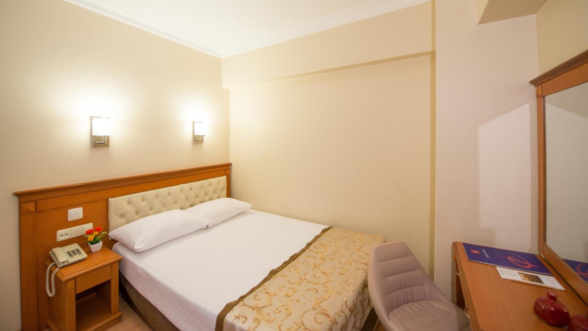 Economy Single Room