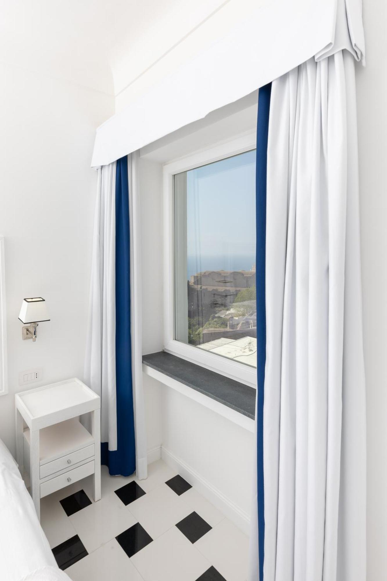 Double or Twin Room Partial Sea View