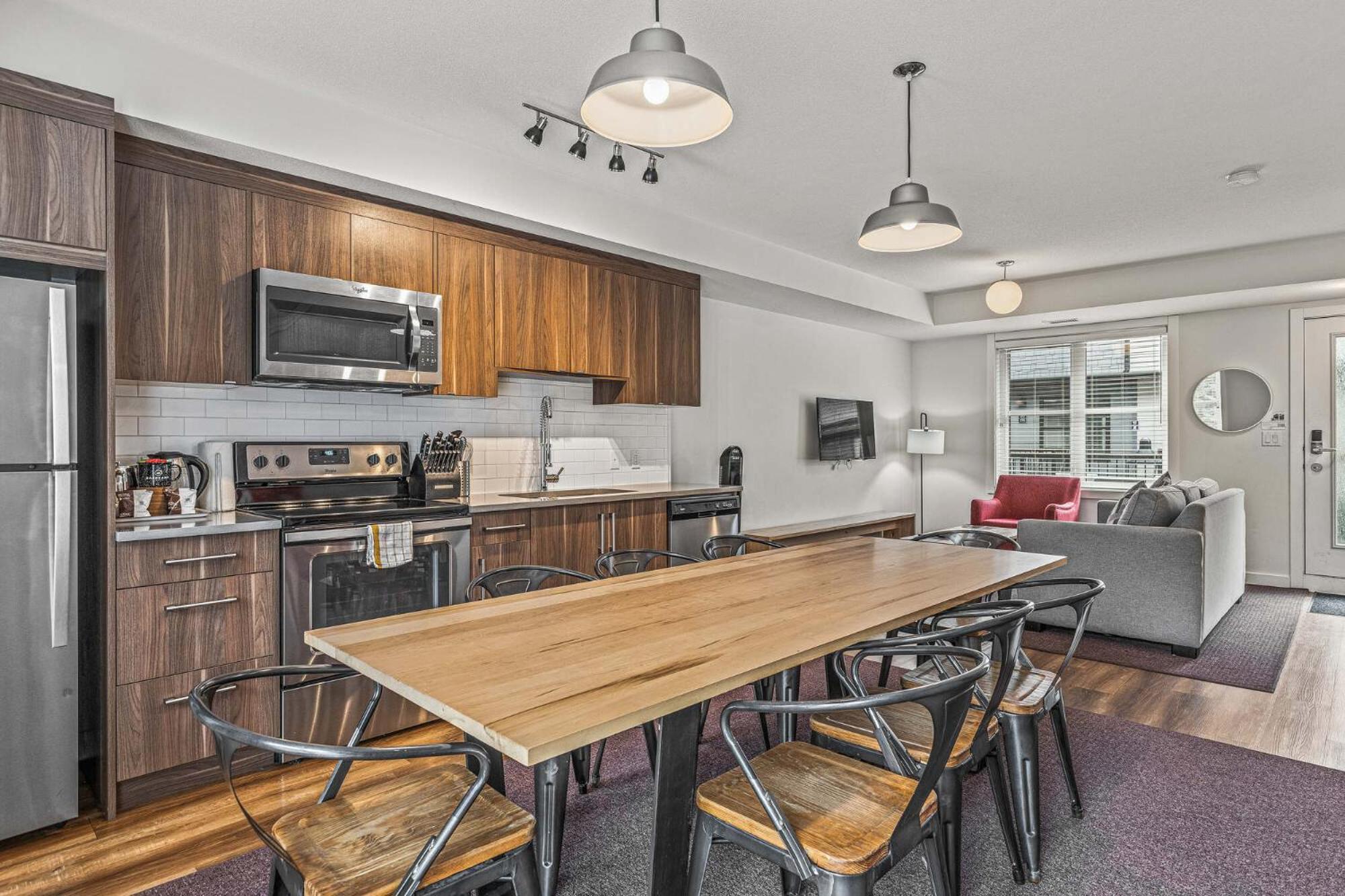 Three-Bedroom Apartment Self Check