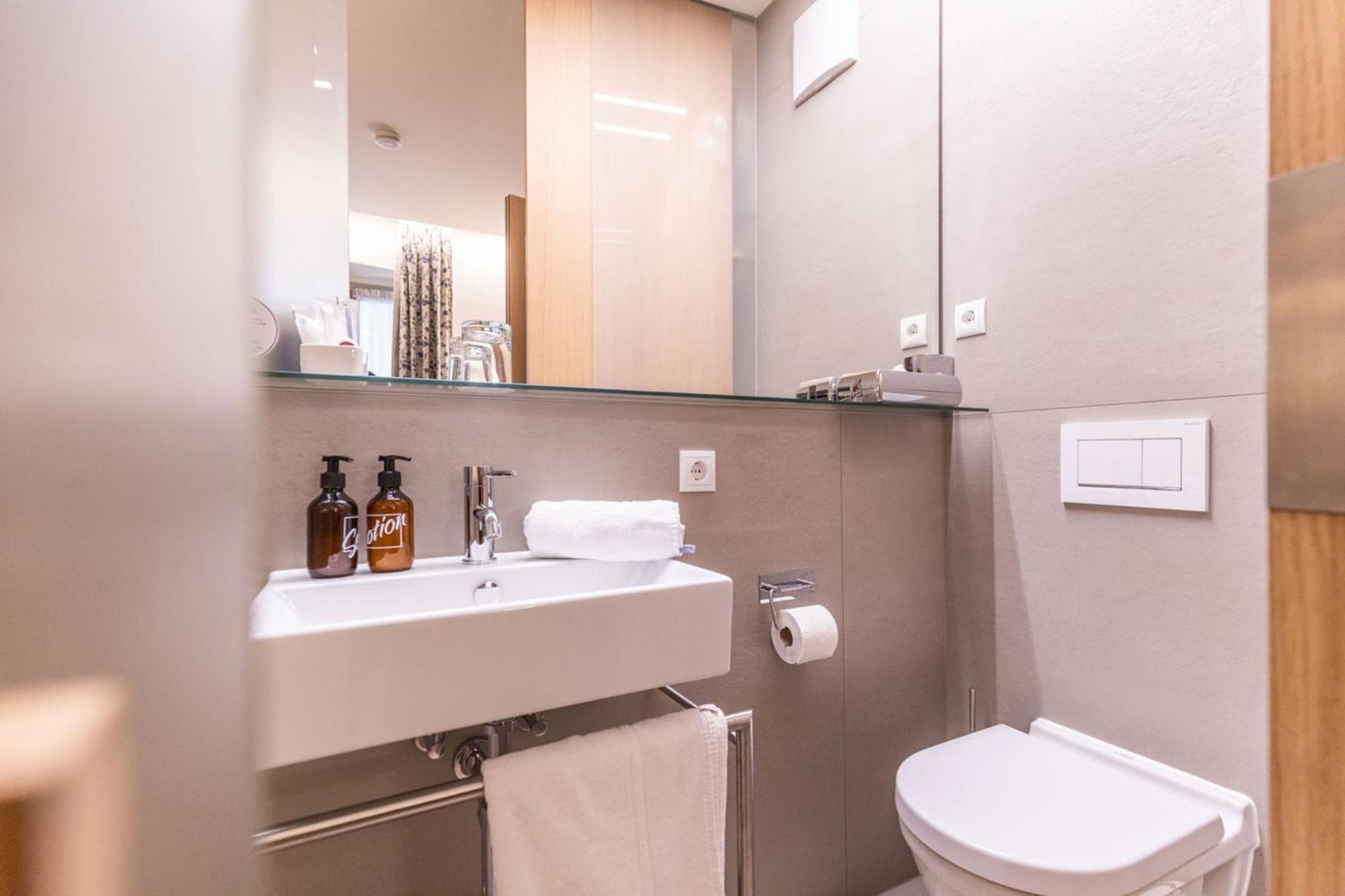 Small Single Room