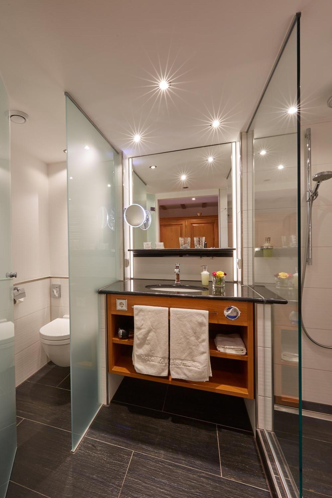 Standard Double Room,1609315197:JPEG