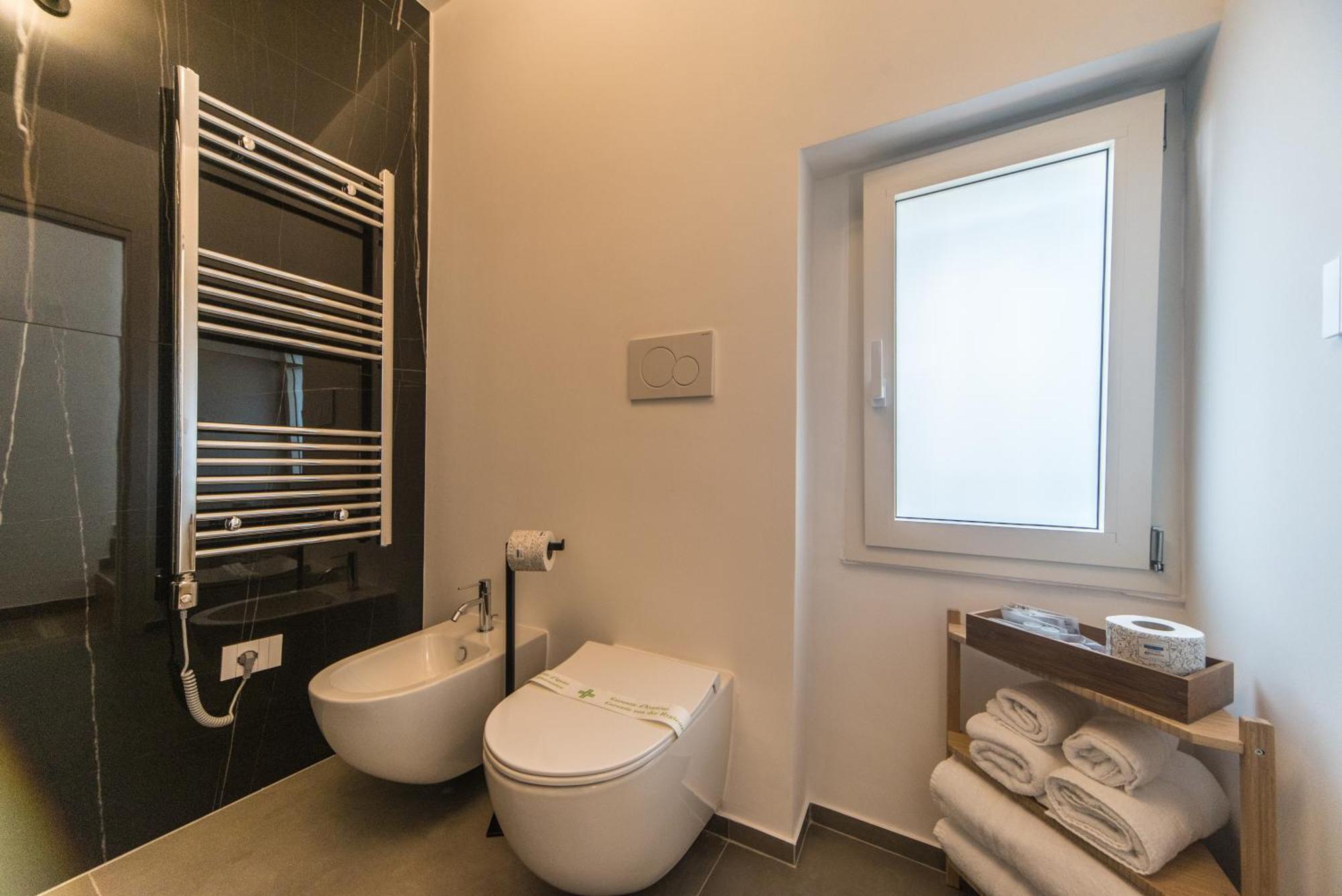 King Room Spa Bath