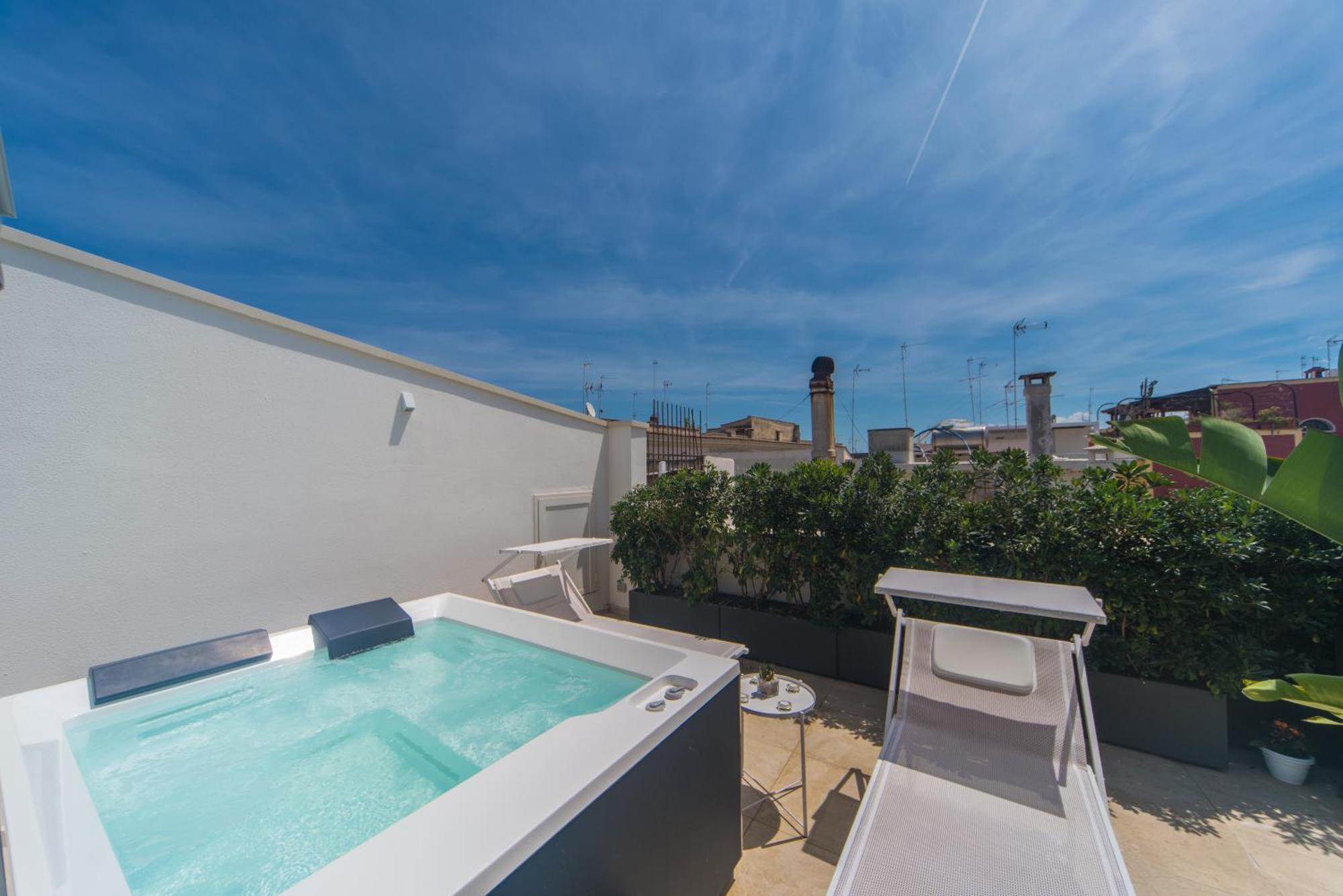 King Room Spa Bath