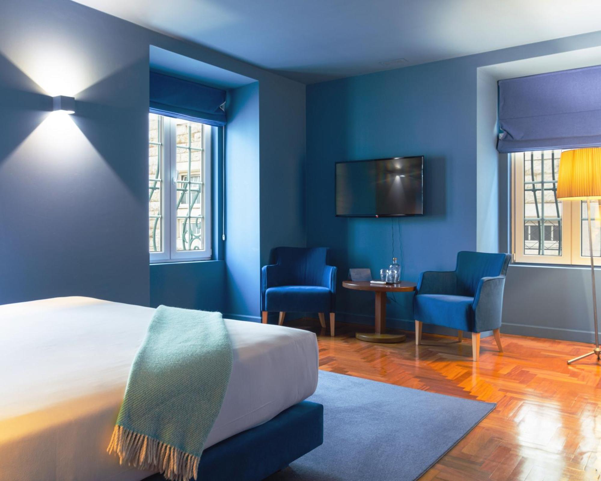 Deluxe Double Room with City View,1592046095:JPEG