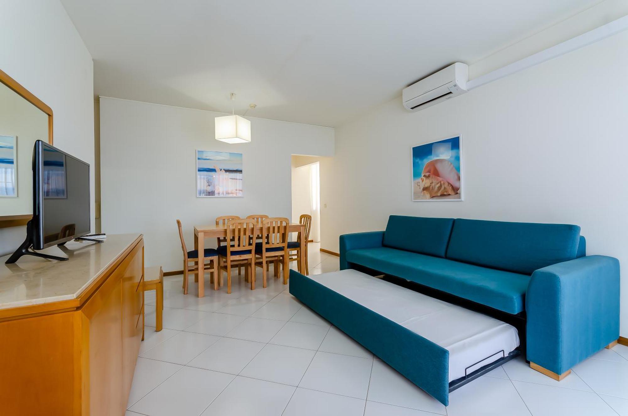 Appartement met 2 Slaapkamers en Uitzicht op Zee