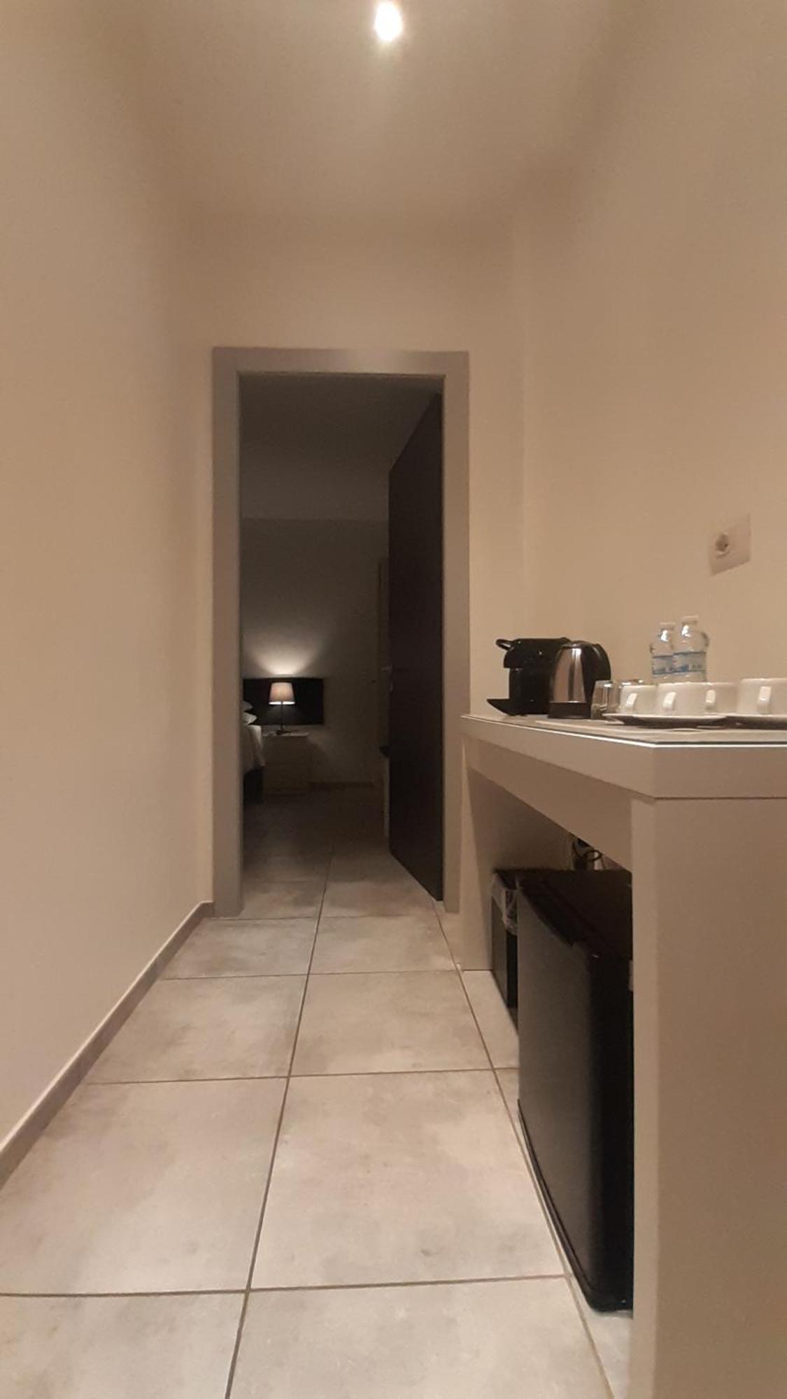 Double or Twin Room Private Bathroom