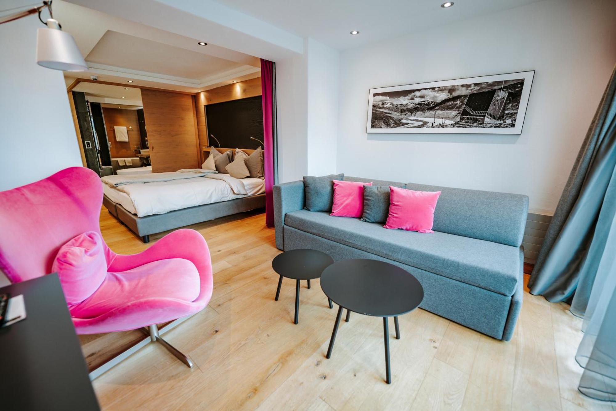 Deluxe Double Room Matterhorn View