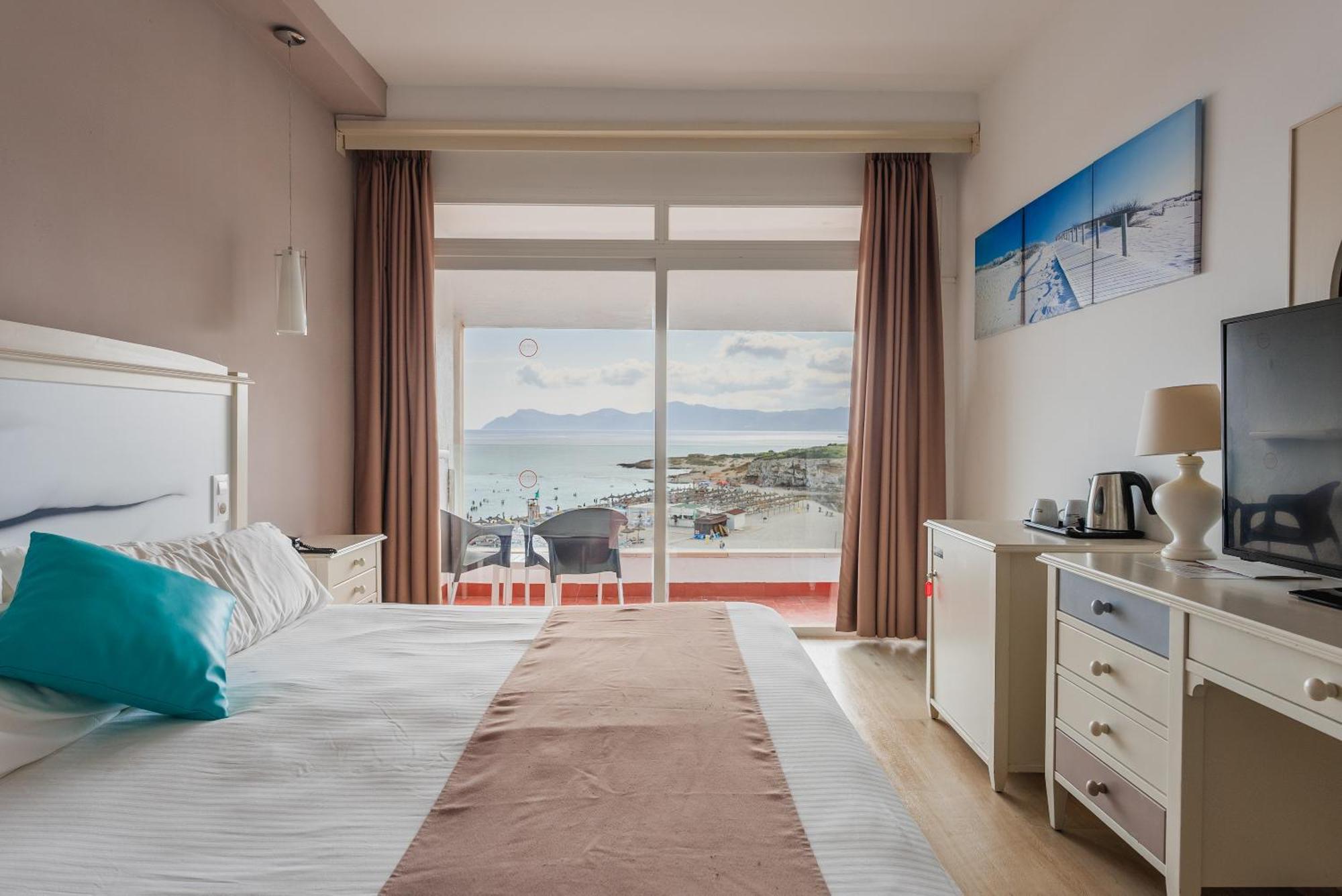 Doppel-/Zweibettzimmer mit Meerblick