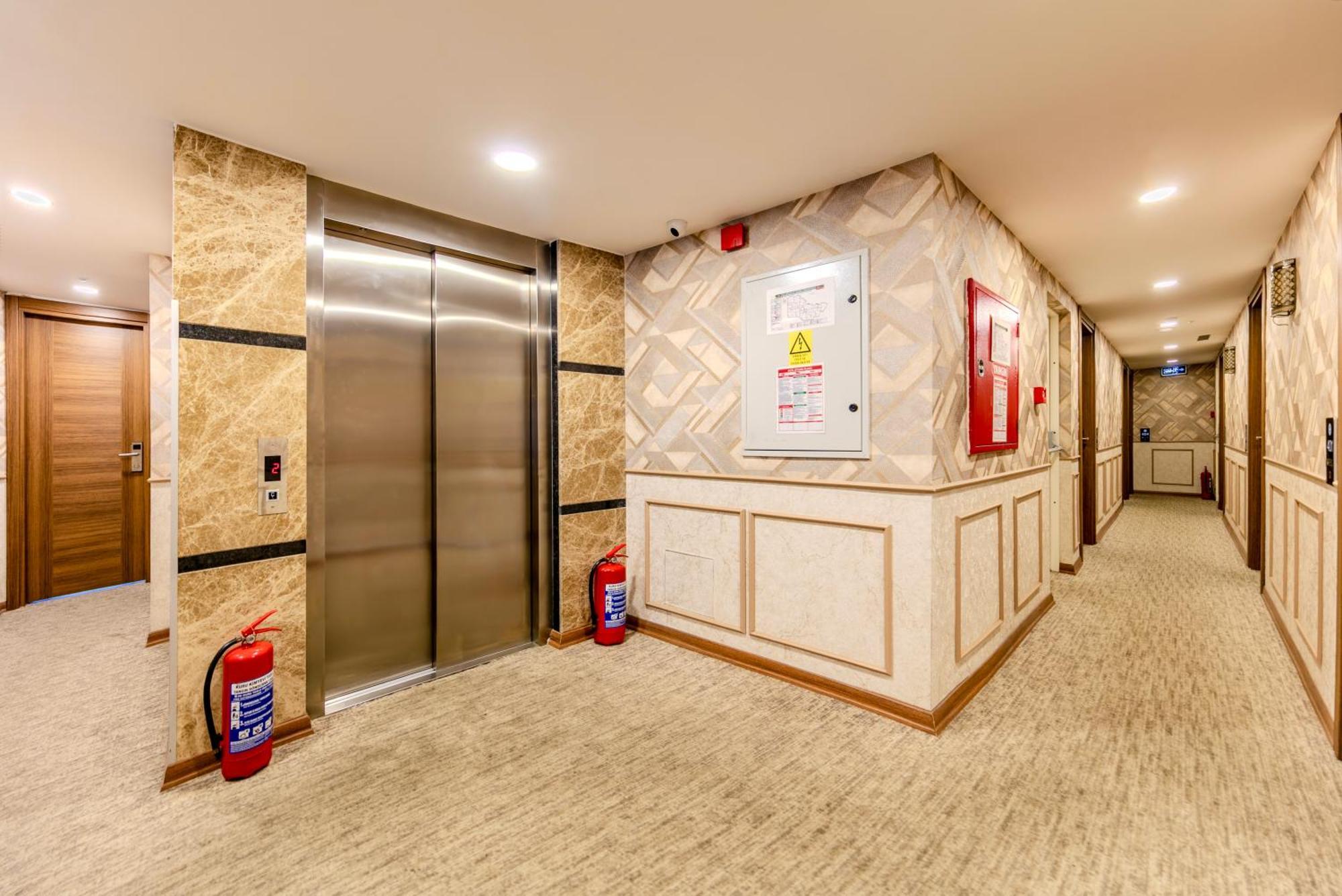 Economy Double or Twin room-Basement Floor