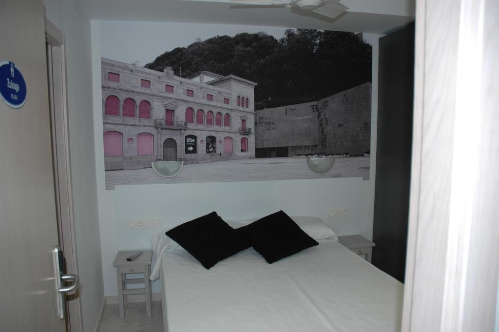 Basic Double Room