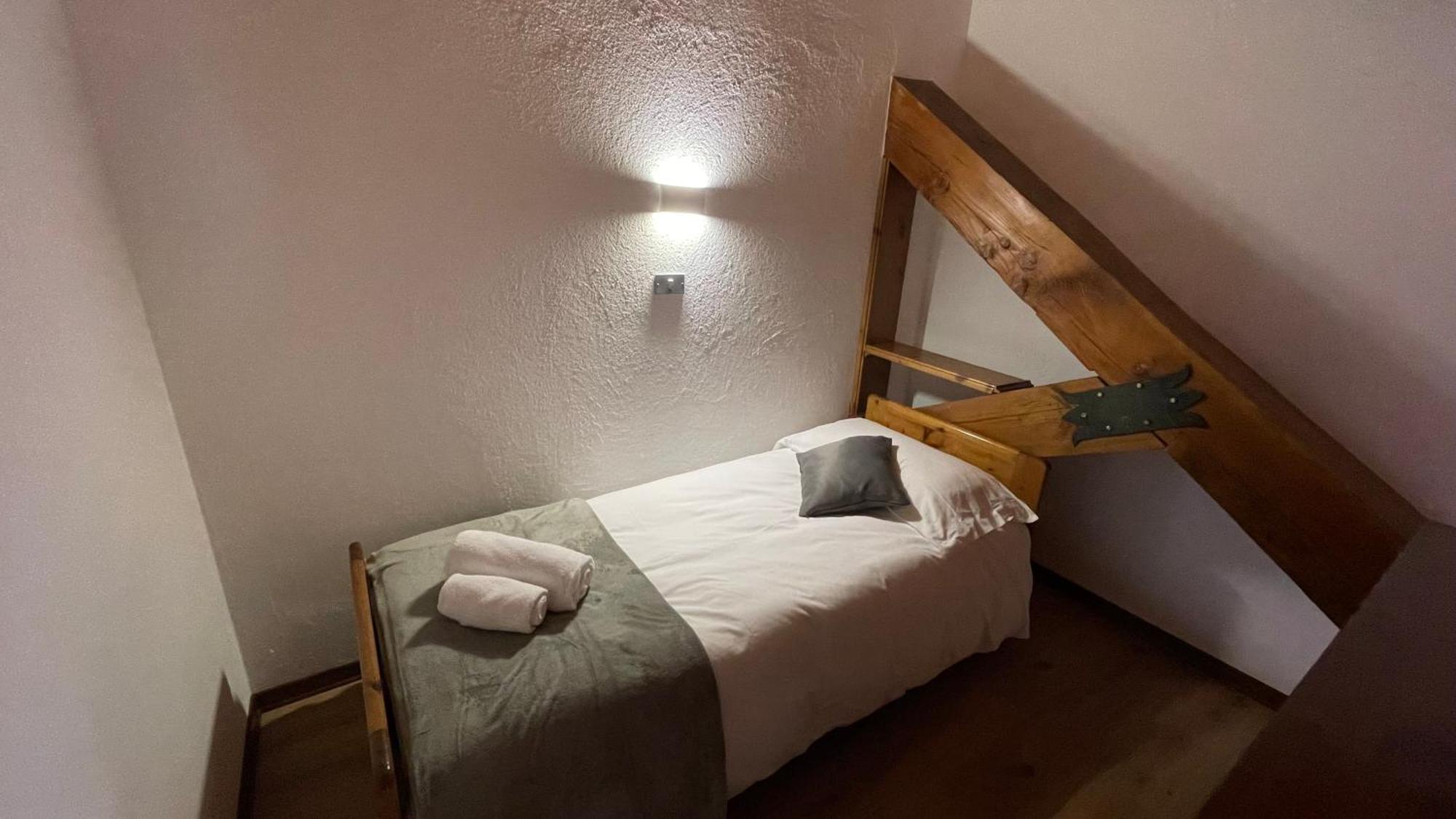 Triple Room with Balcony,1611182414:JPEG
