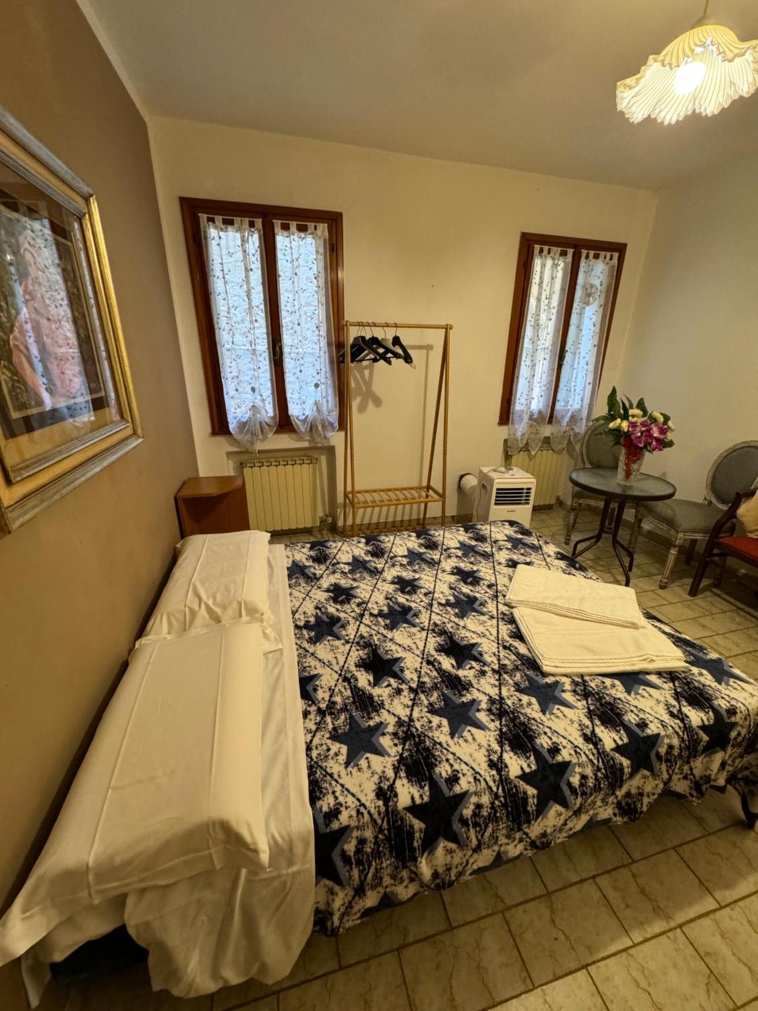 King Studio with Sofa Bed,1613793857:JPEG