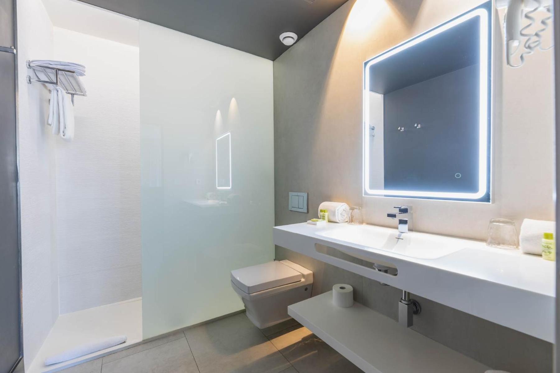 Deluxe Junior Suite
