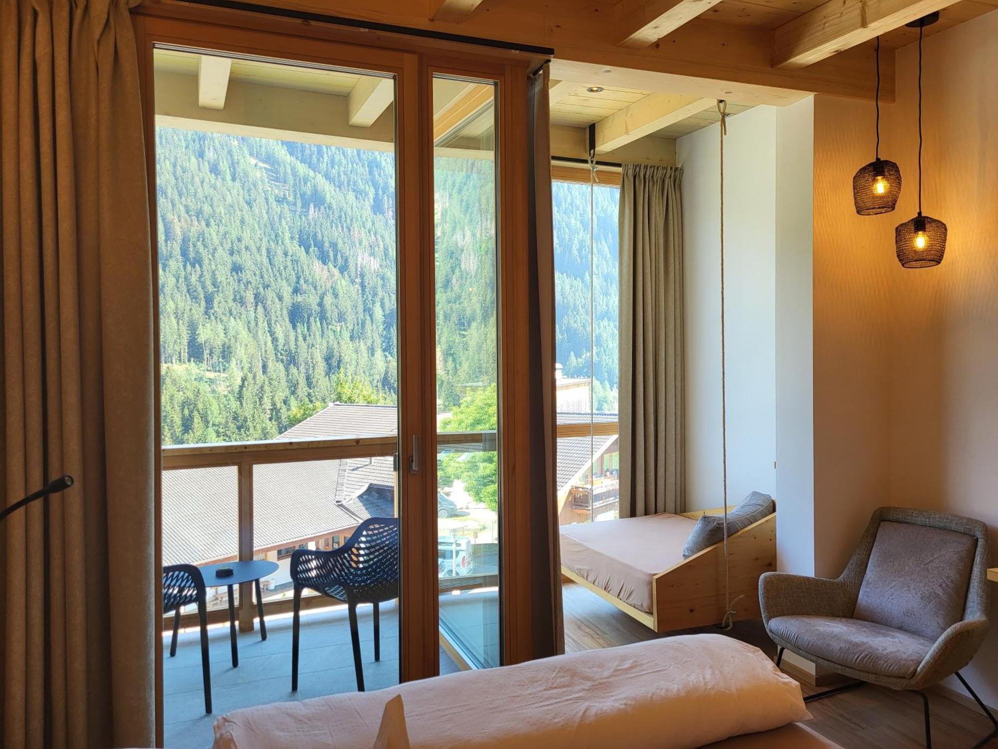 Deluxe Double or Twin Room Balcony