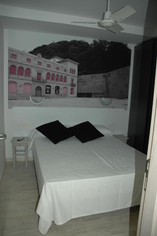 Basic Double Room