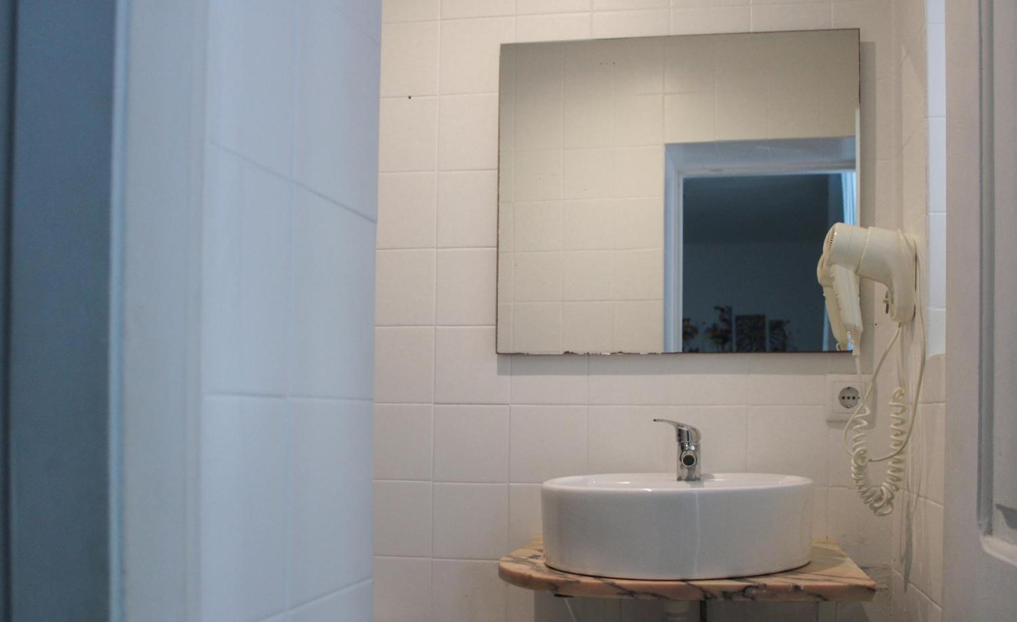 Triple Room,1620601808:JPEG