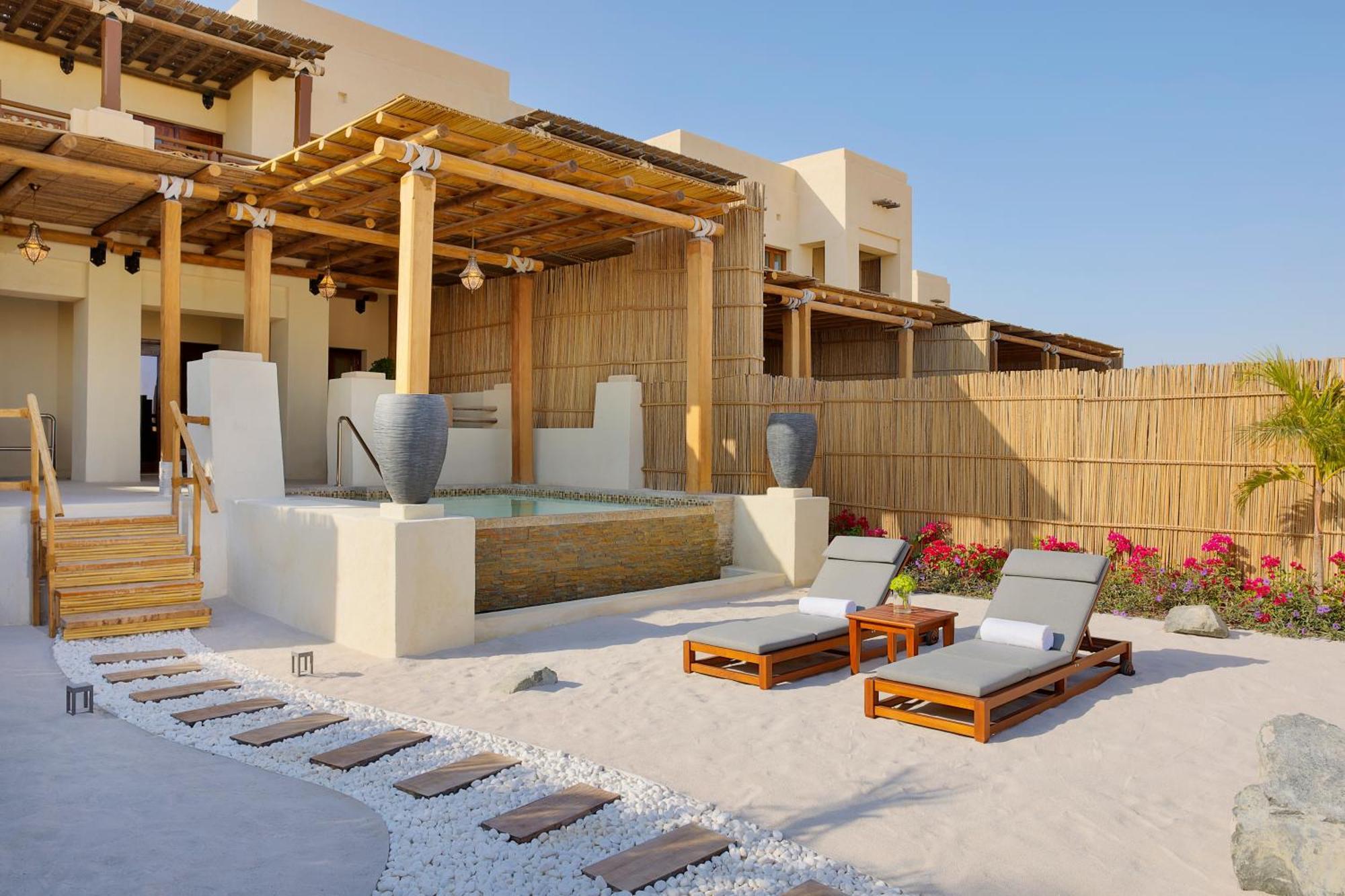 One-Bedroom Suite Pool
