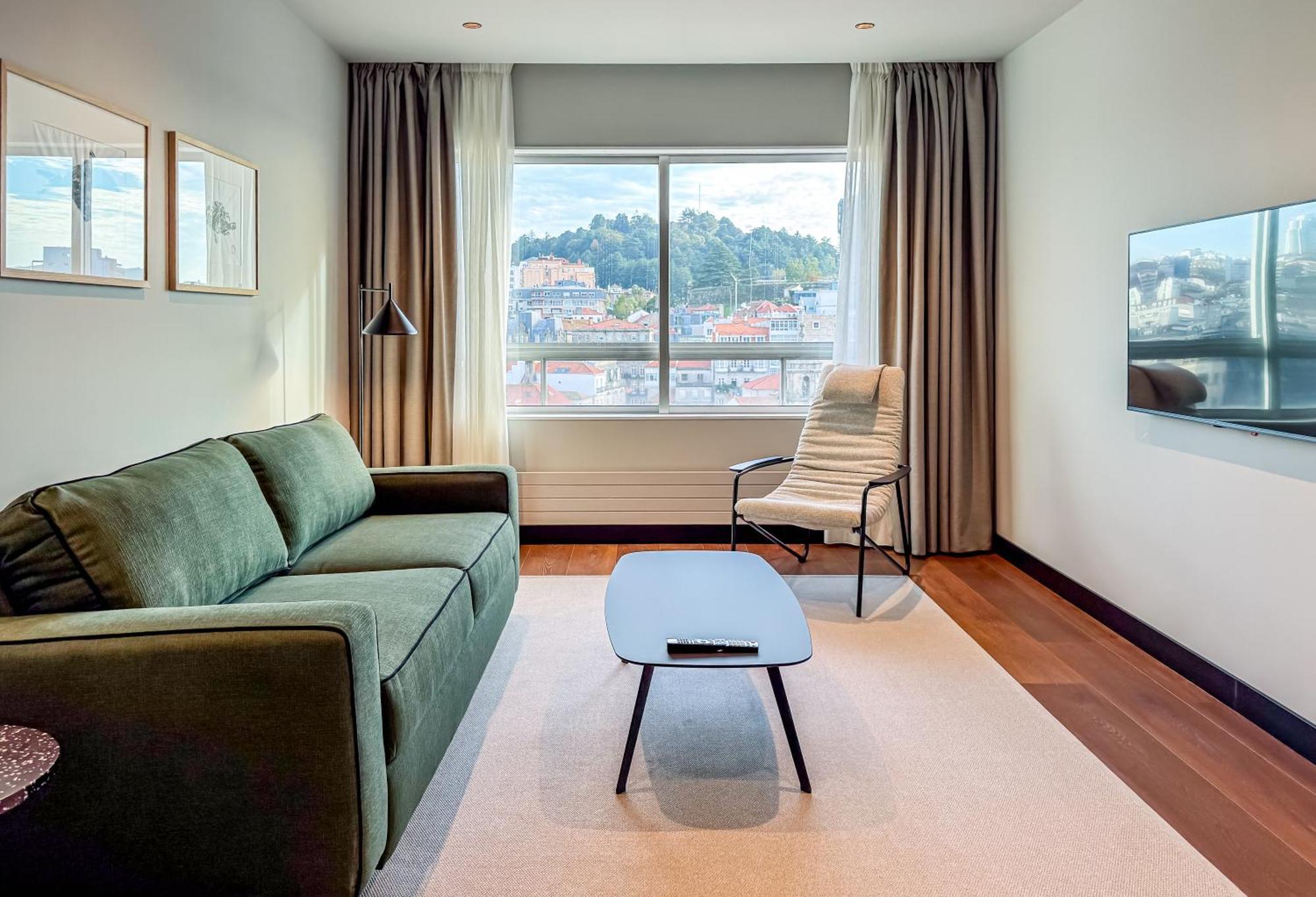 Superior Apartment City View