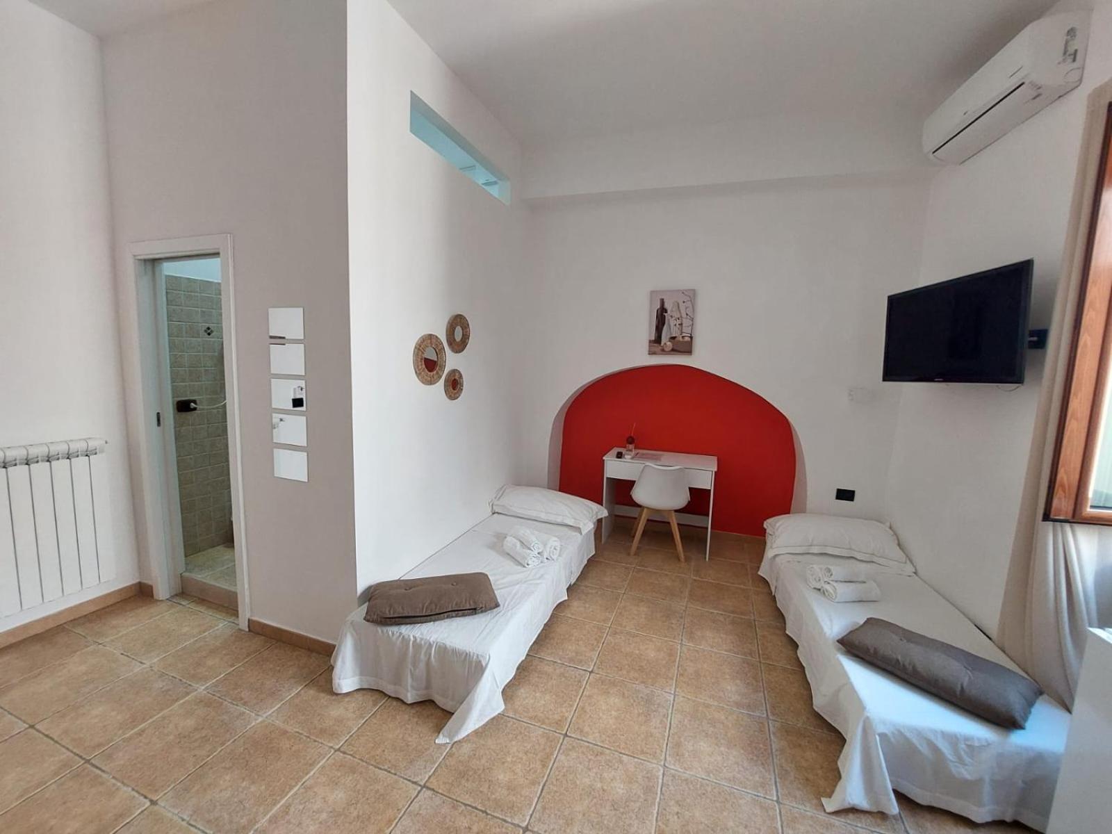 Quadruple Room Private Bathroom