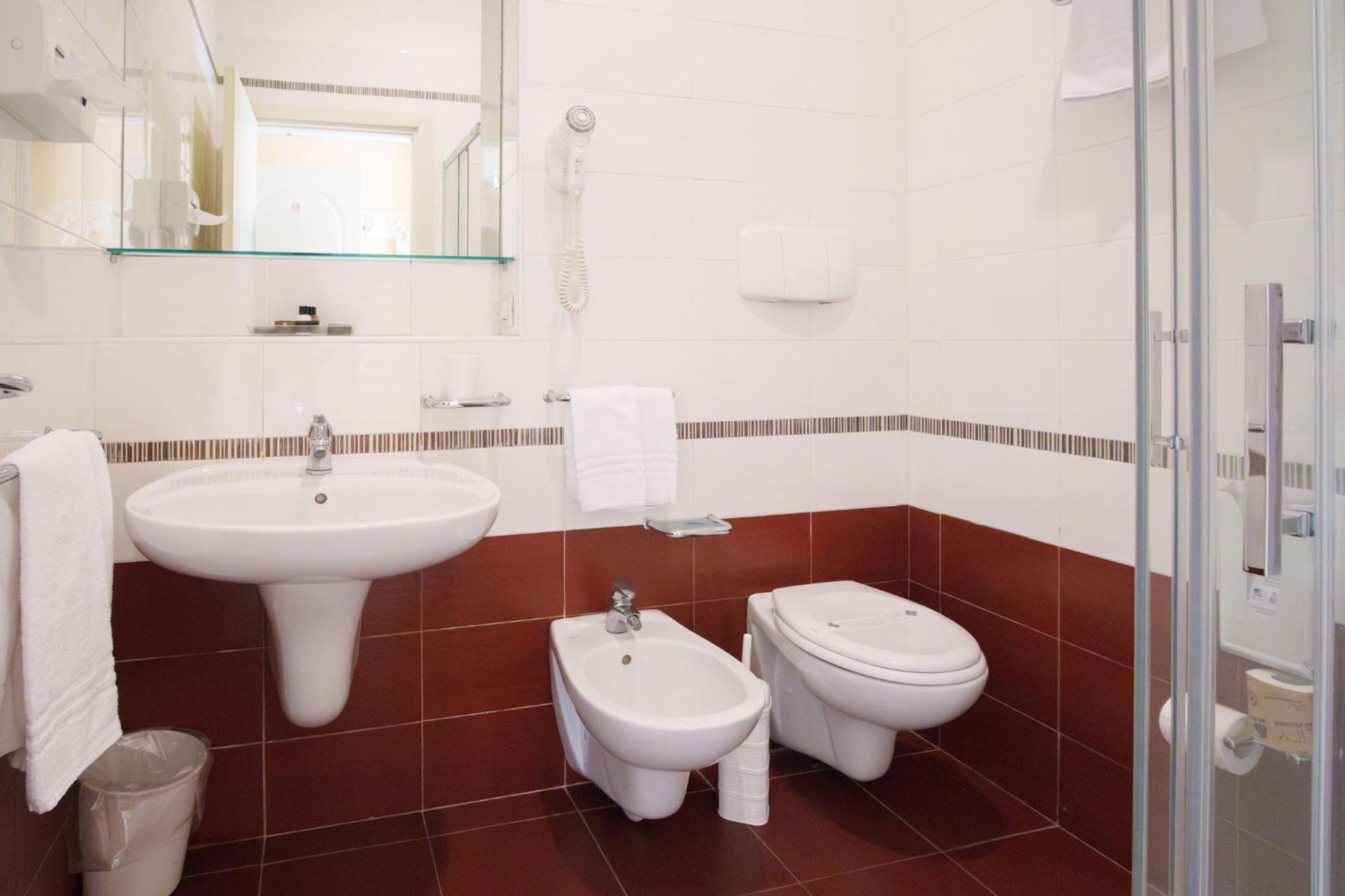 Comfort Double or Twin Room