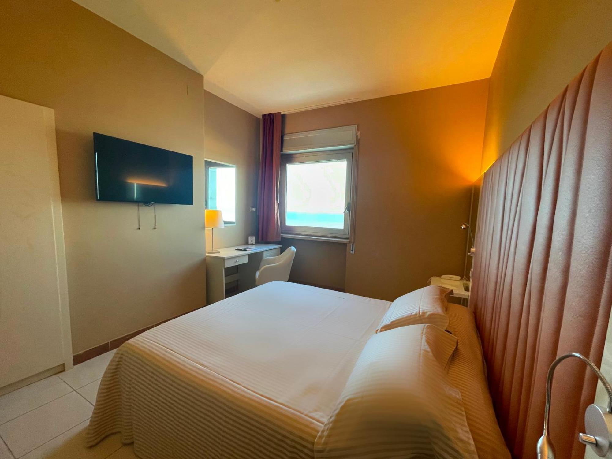 Deluxe Double Room Sea View