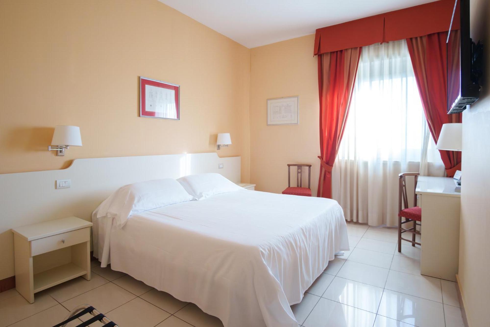 Comfort Double or Twin Room