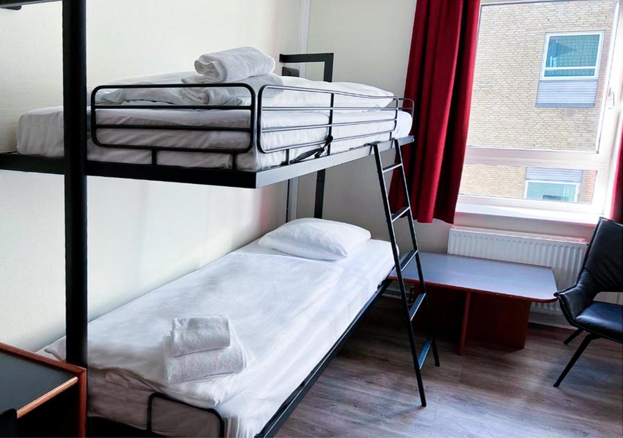 Standard Family Room (2 Adults + 2 Children),1685061263:JPEG