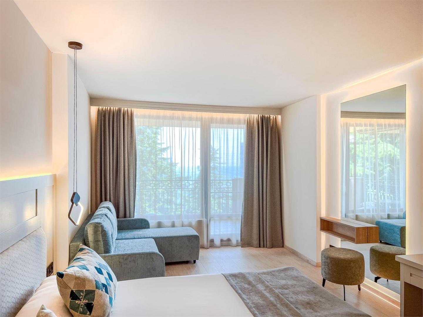 Double Standard Room unlimited access to Calma SPA Center