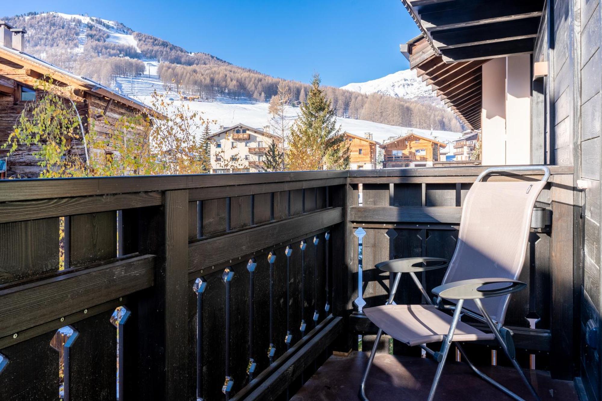 Comfort Studio (3 Adults),1631581195:JPEG