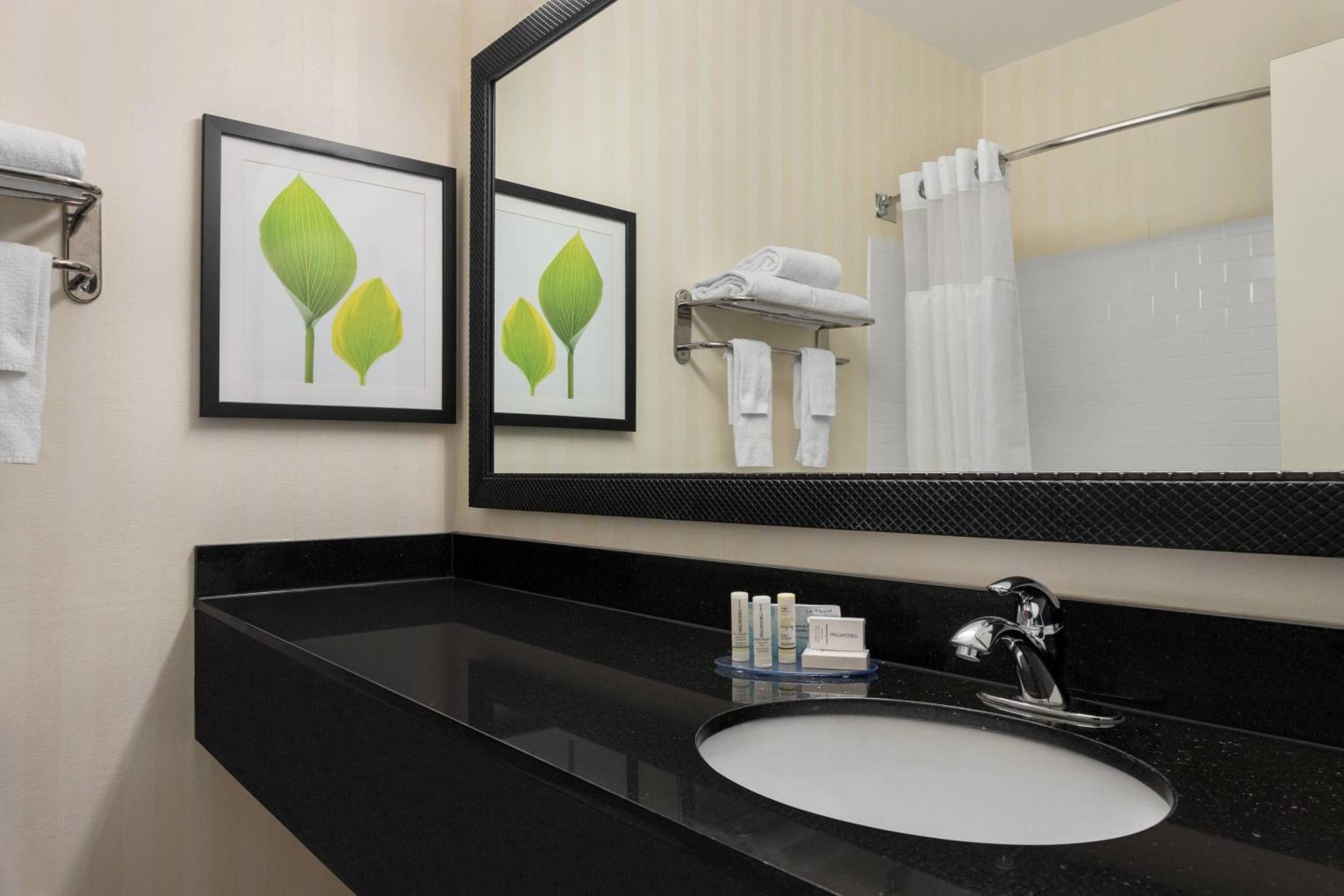 King Room,1632993772:JPEG