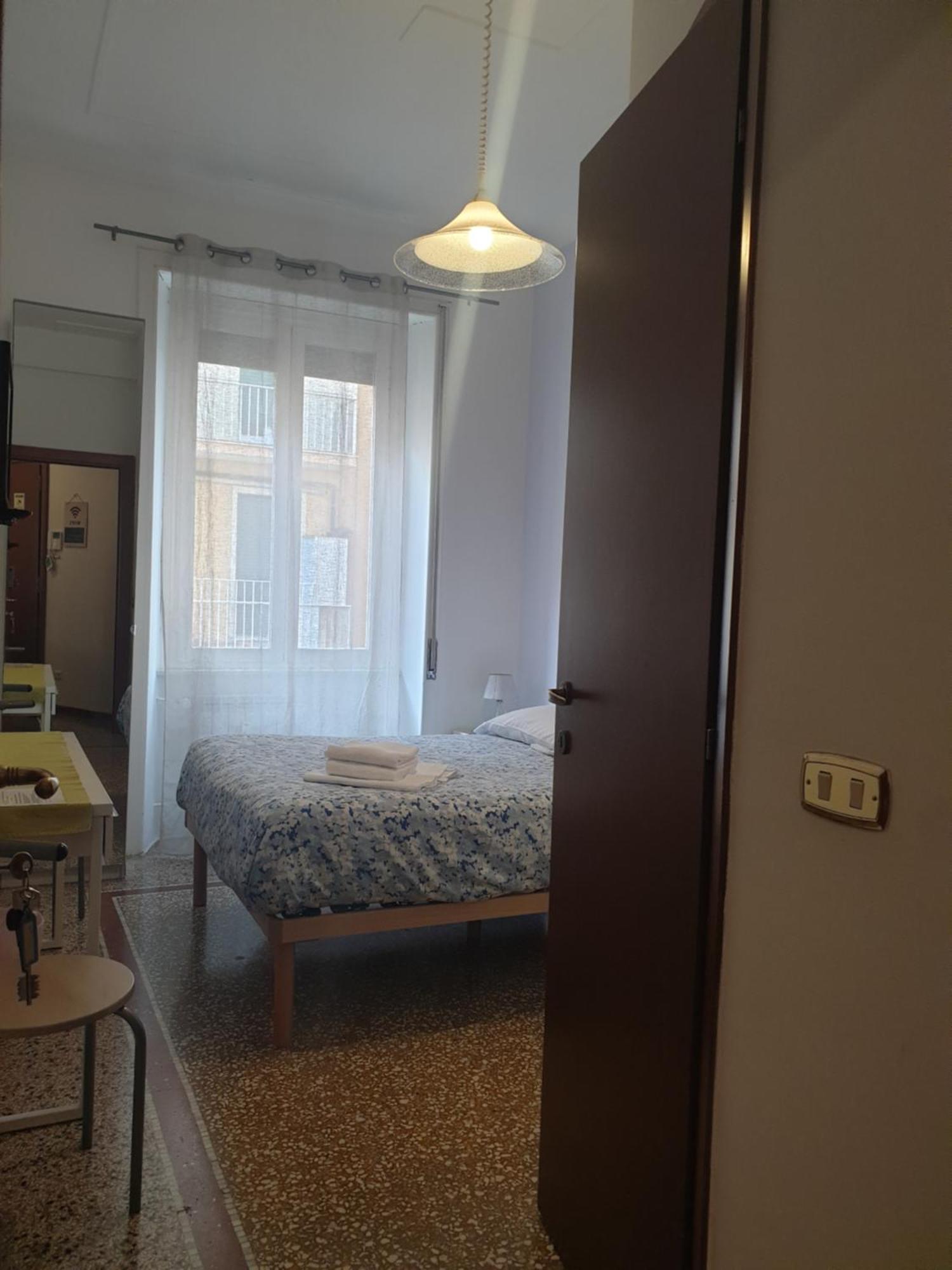 Single Room Bathroom