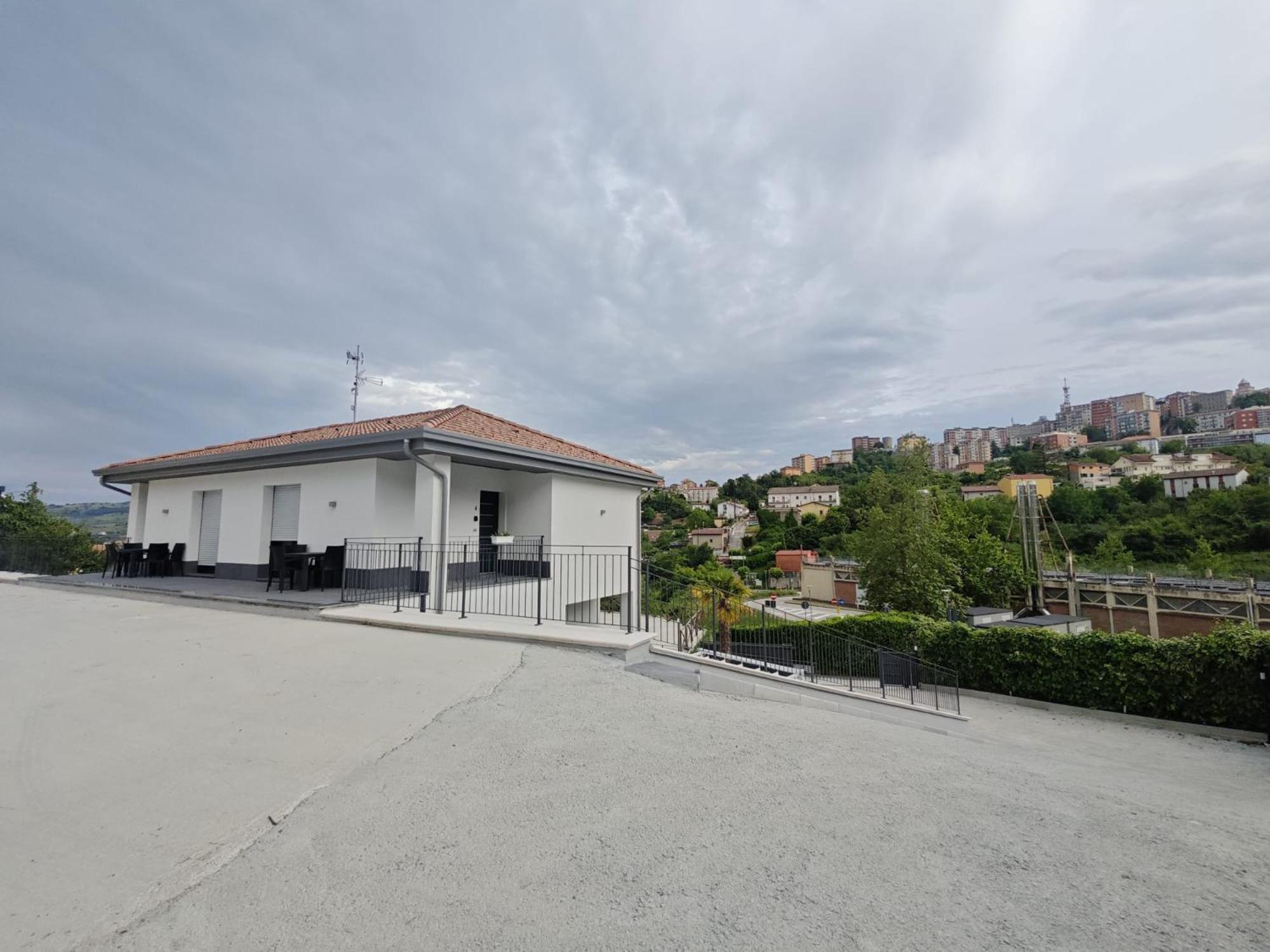 Apartment with Balcony,1636698862:JPEG
