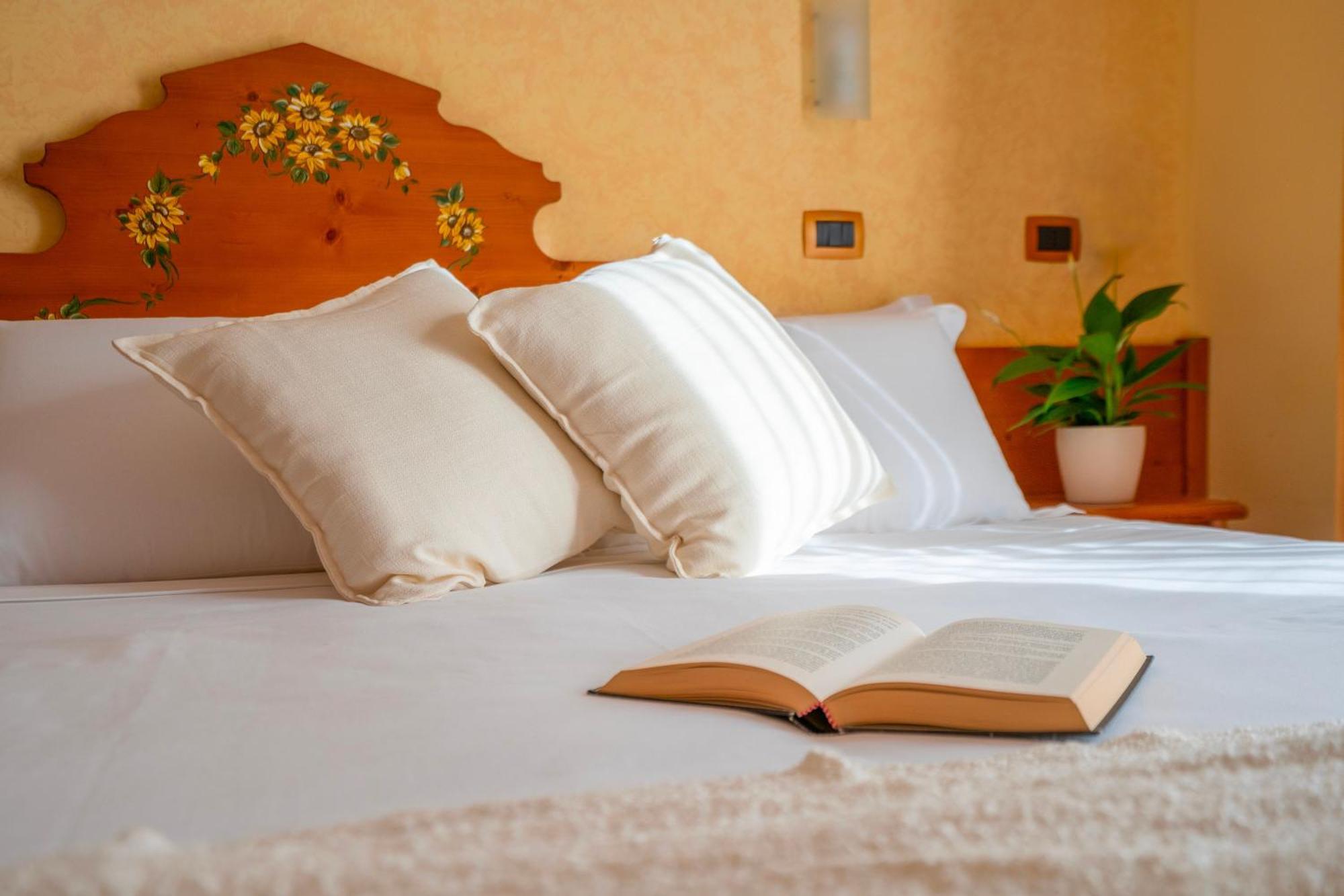 Double Room with Balcony,1638493532:JPEG