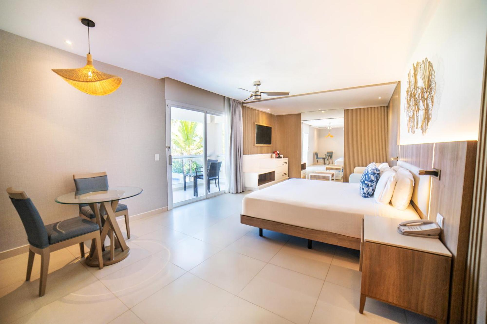 Honeymoon Jacuzzi Suite Diamond Club