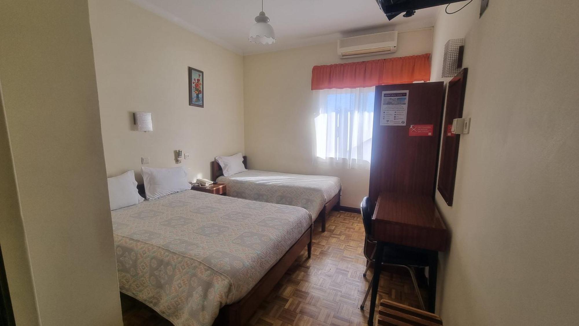 Habitación Doble con cama supletoria (3 adultos)