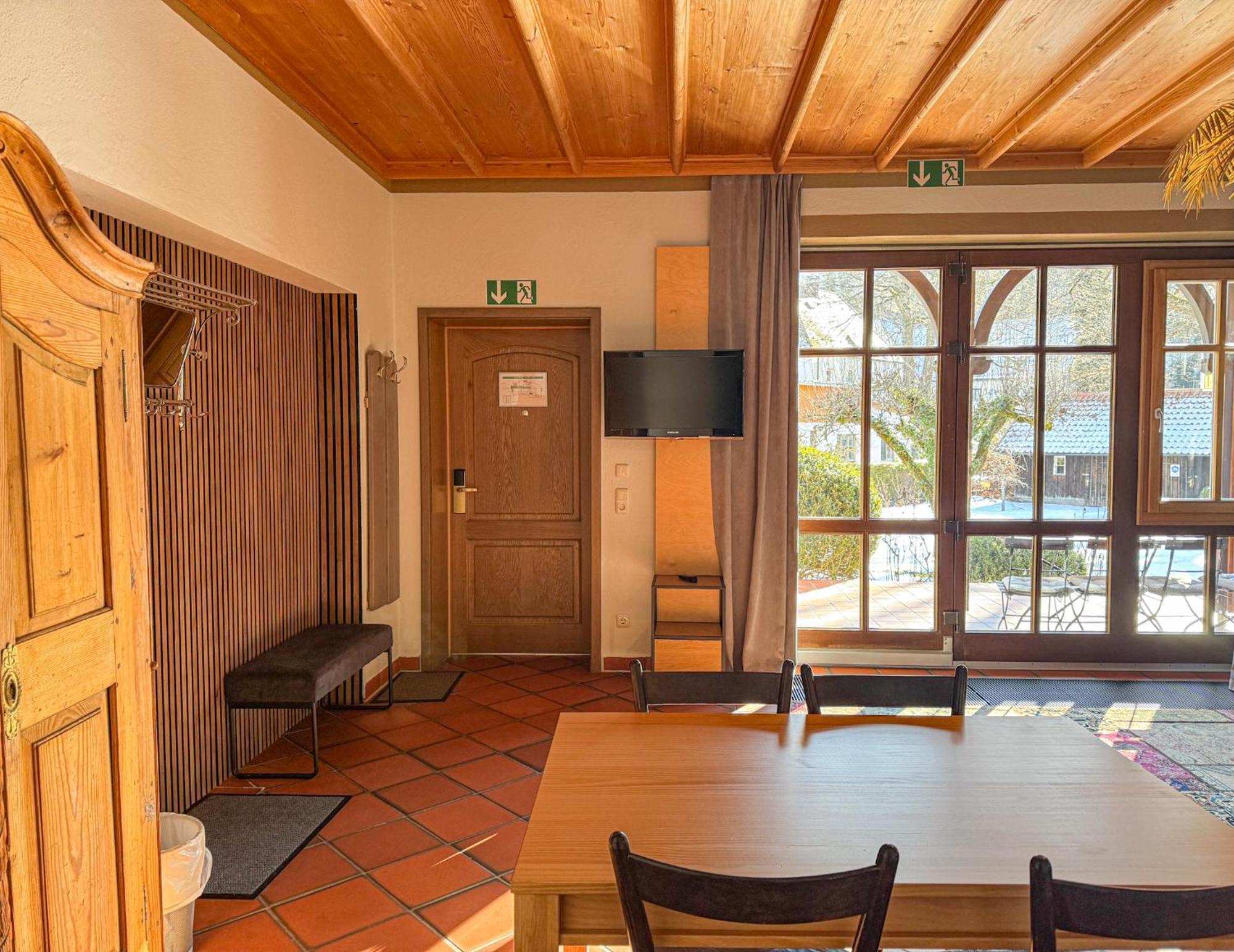 Five bed Room two Bedrooms