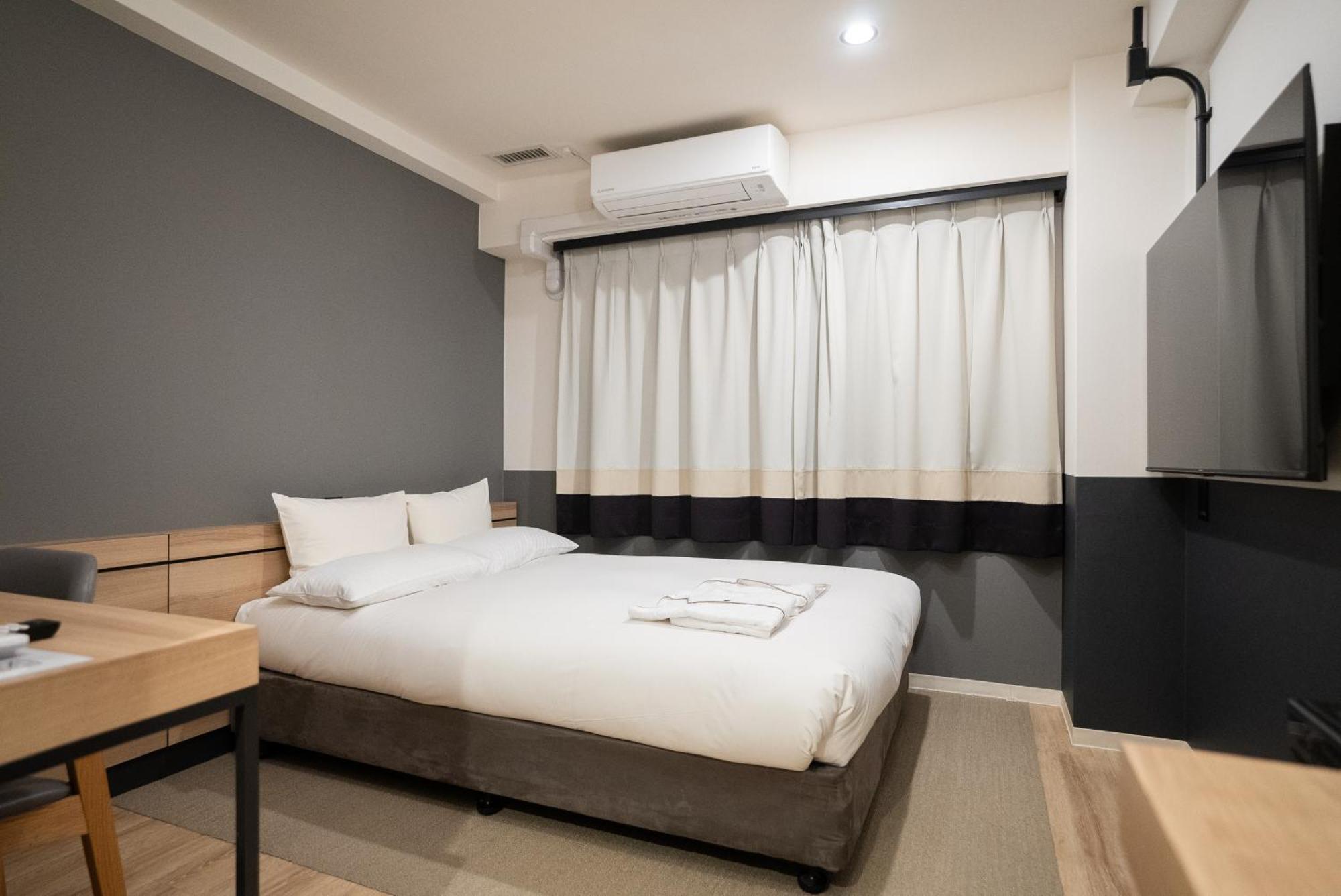 Double Room with Small Double Bed,1643789660:JPEG