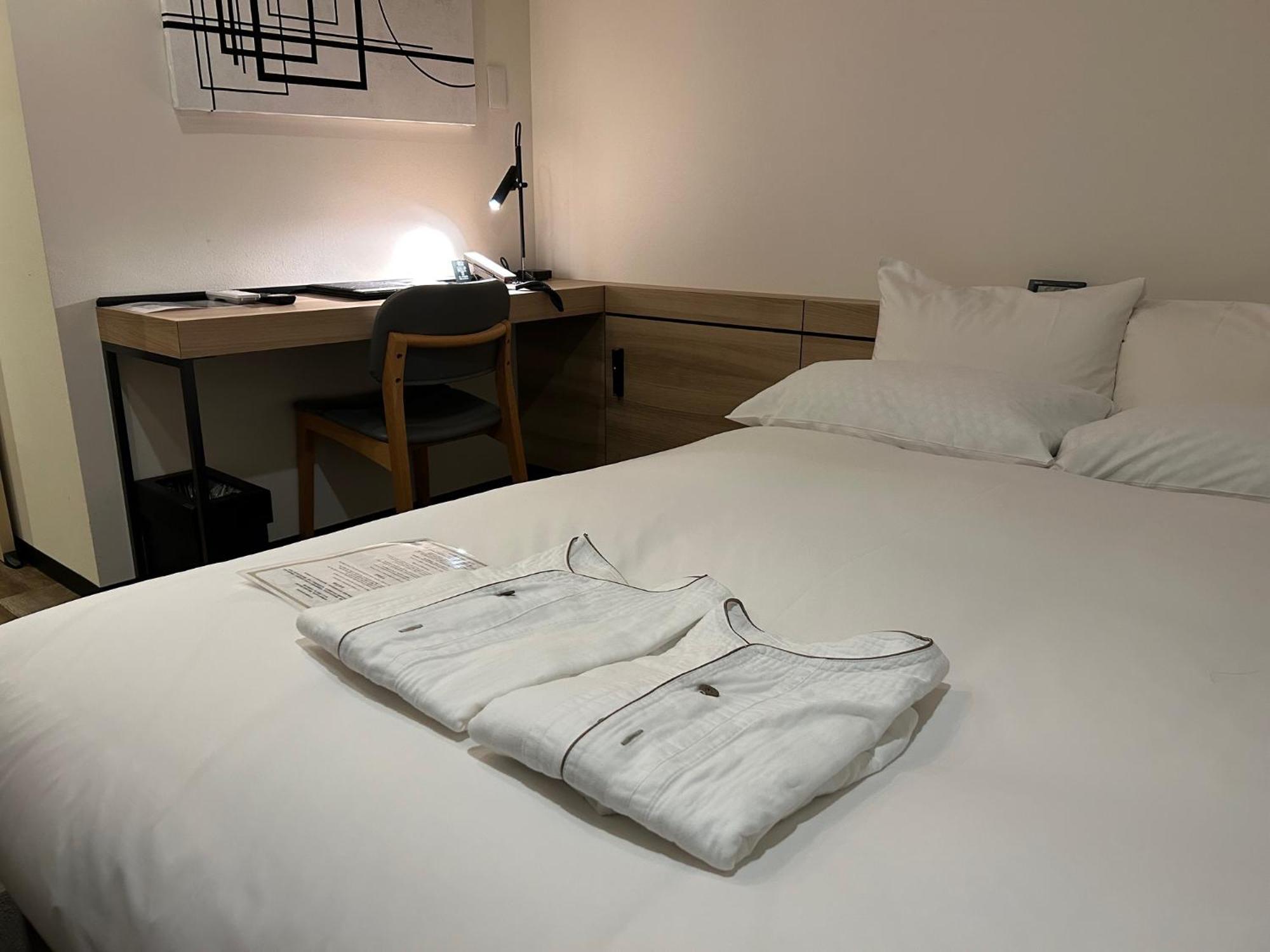 Double Room,1645687396:JPEG