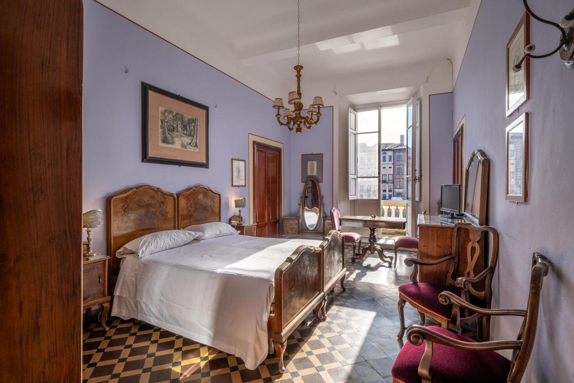 Classic Double or Twin Room River View