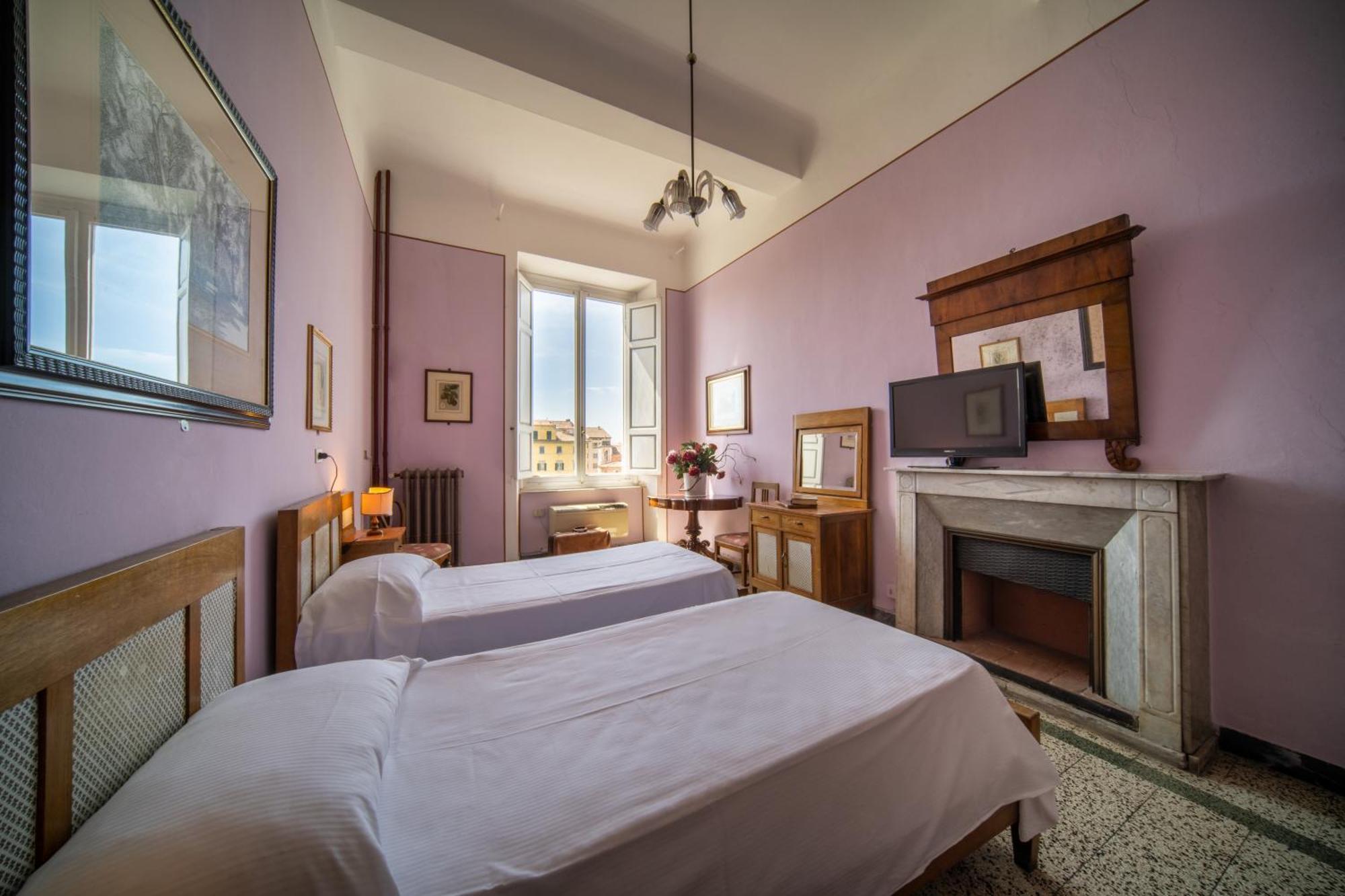 Classic Double or Twin Room River View