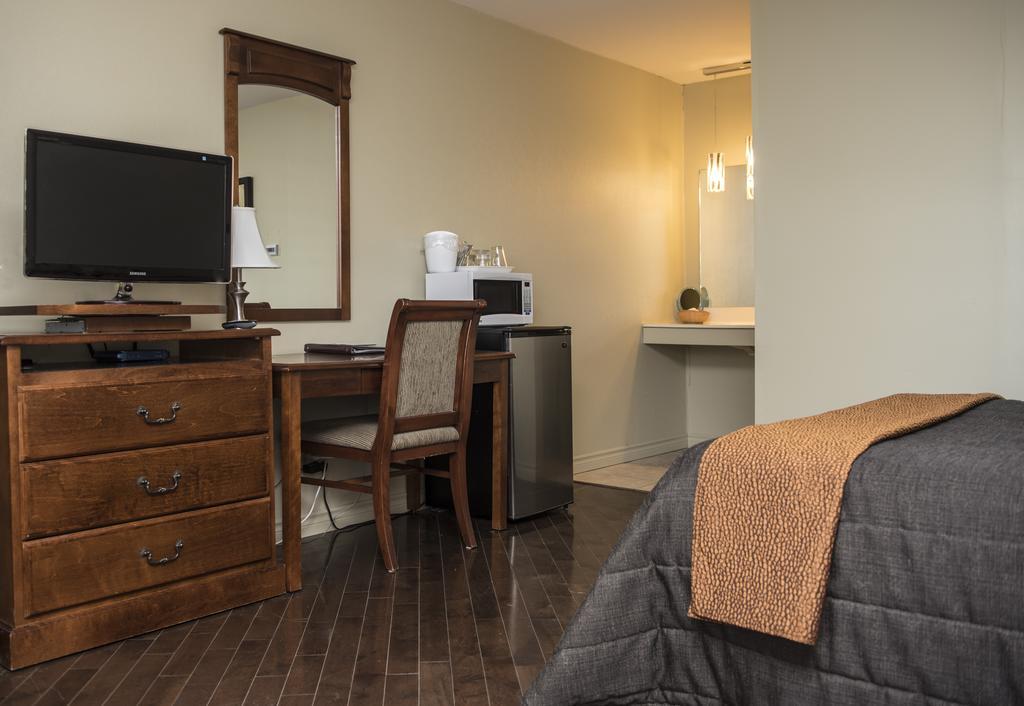 Superior Queen Room
