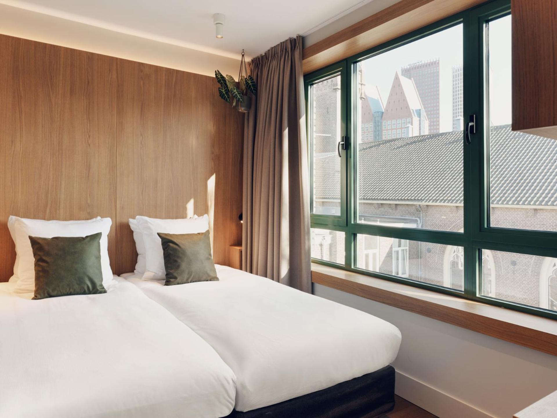 Basic Twin Room
